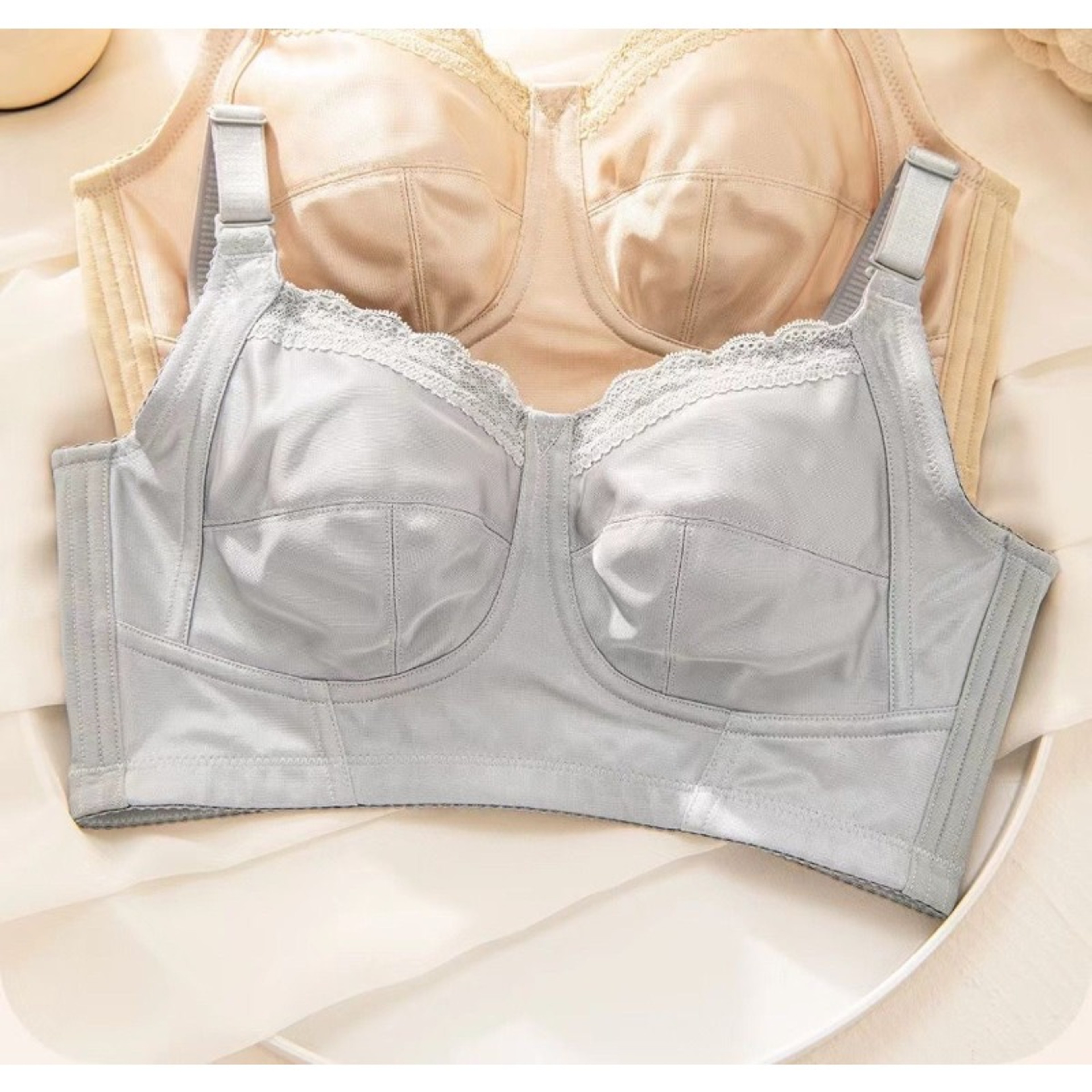Everyday Full Coverage Wireless Minimizer Bra For Large Bust Support 0