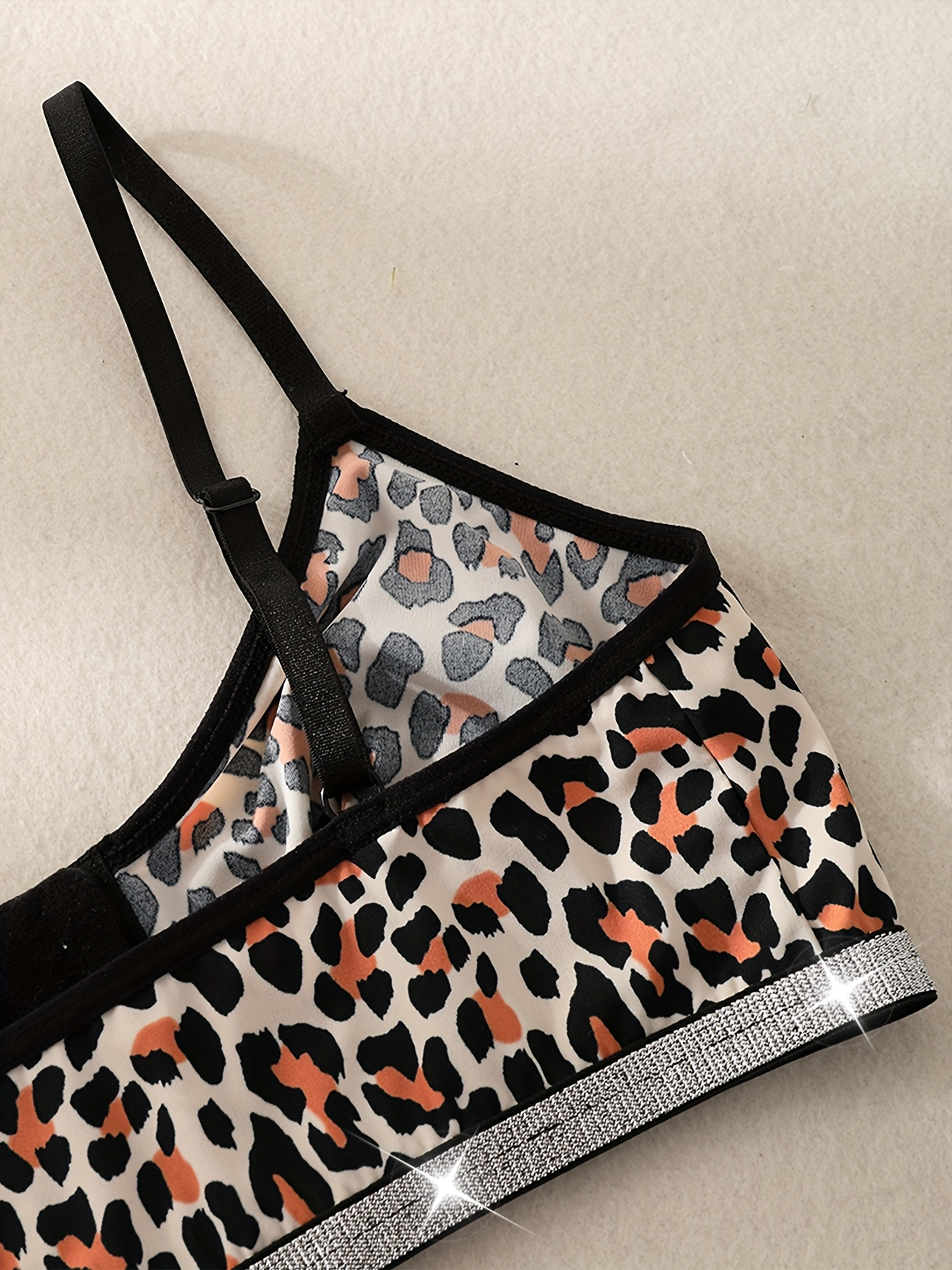Leopard Print Wireless Front Closure Comfort Bralette – view 4