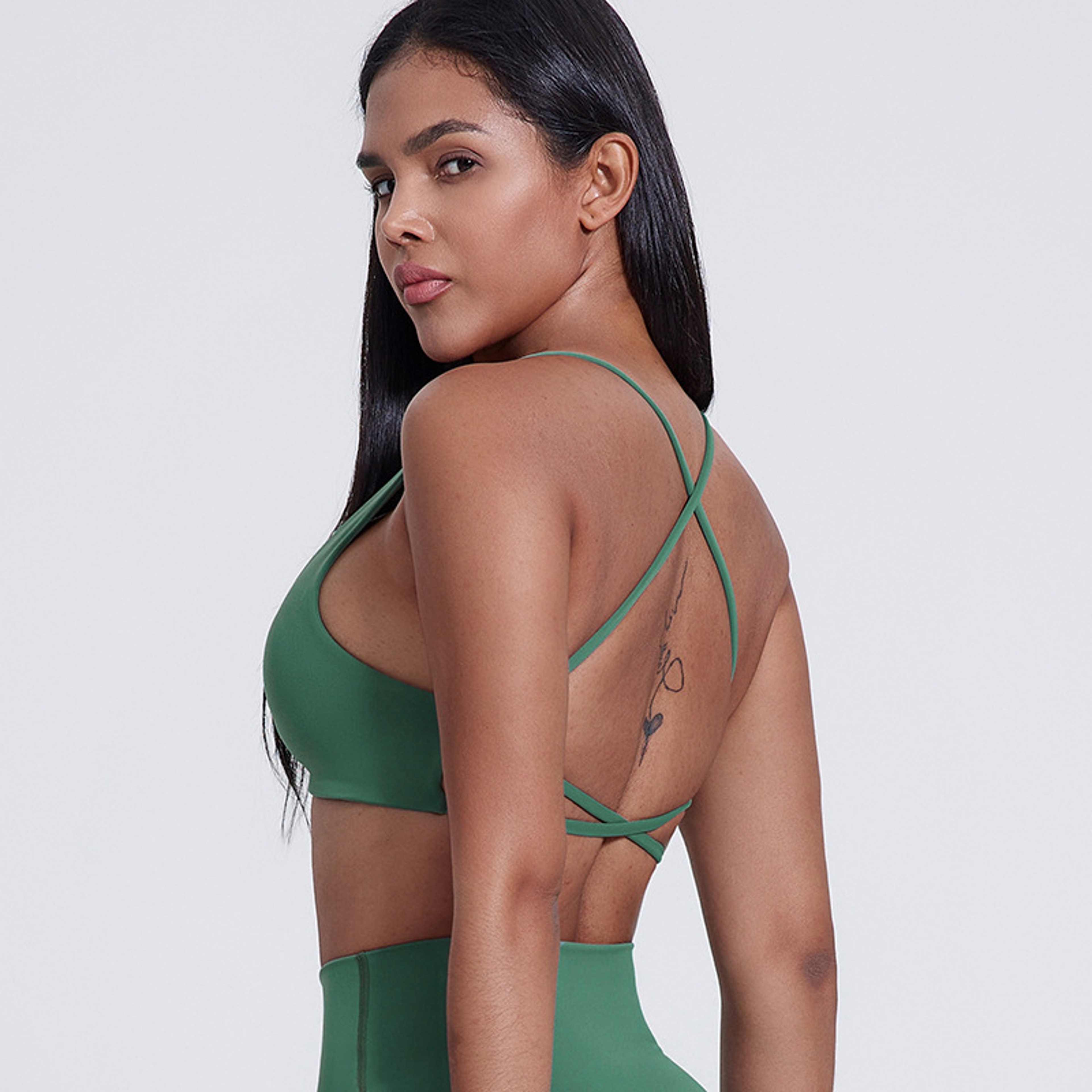 Backless Front Twist Low Support Sports Bra for Yoga and Light Training – view 1