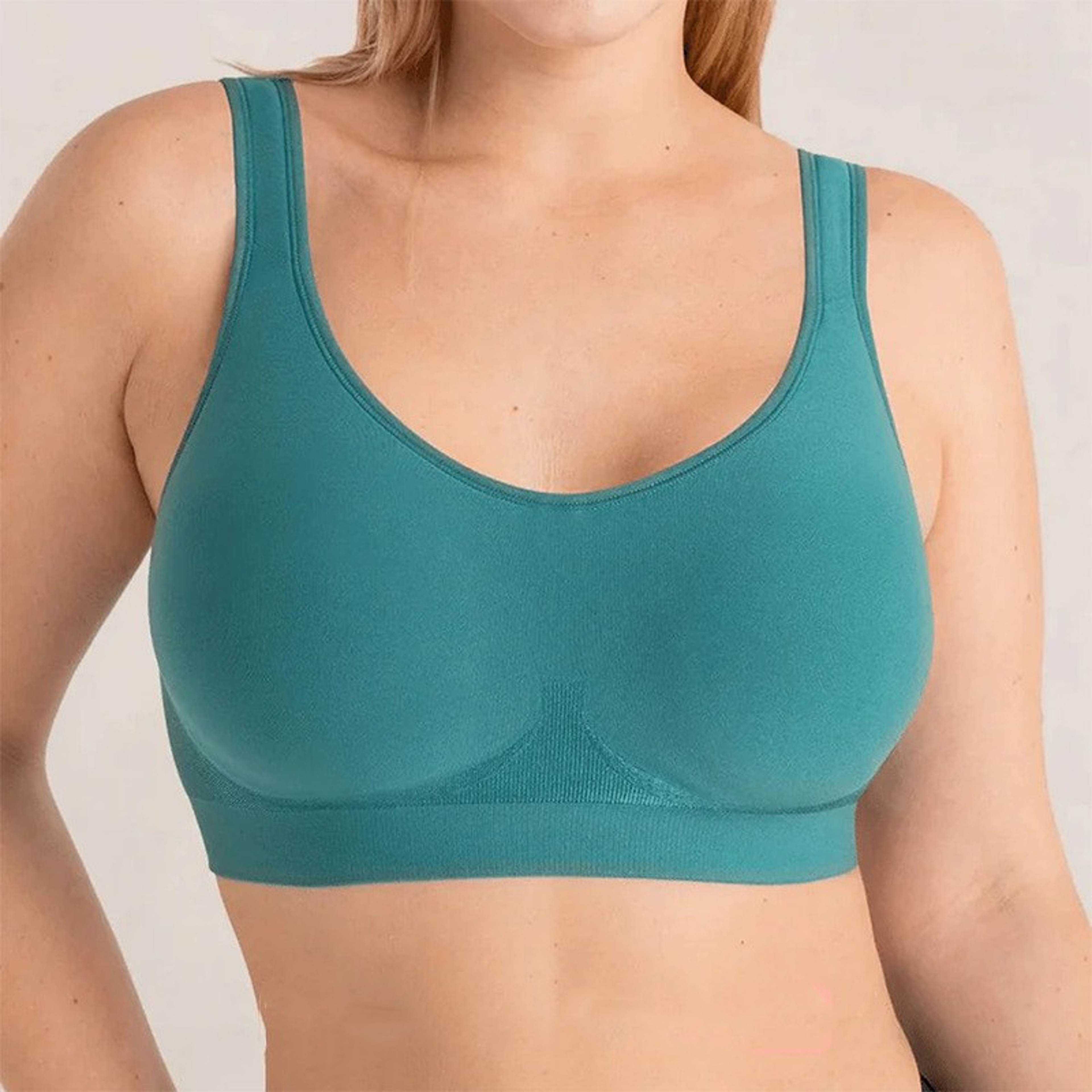 Daily Comfort Wireless Shaper Bra With Removable Pads 7