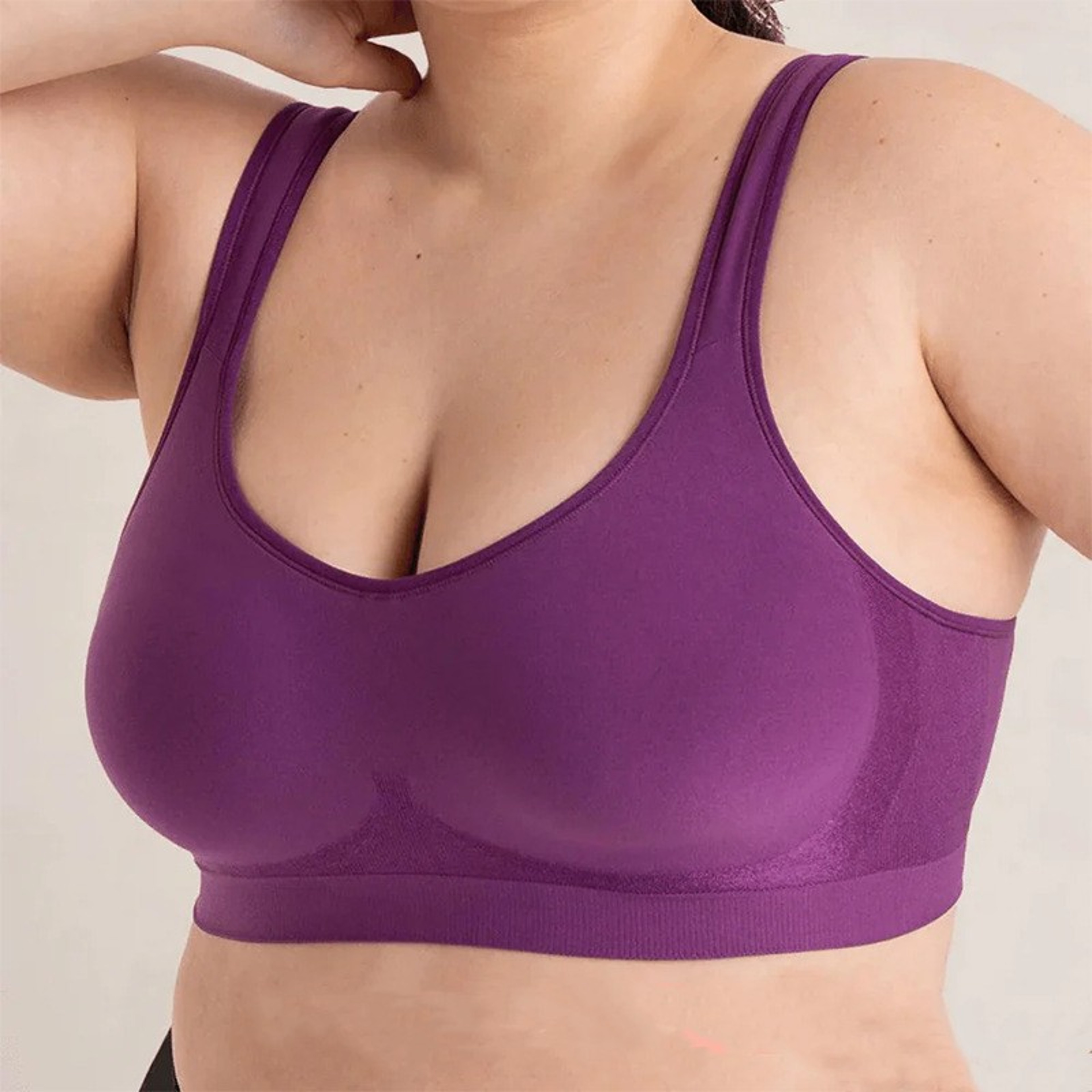 Daily Comfort Wireless Shaper Bra With Removable Pads 8