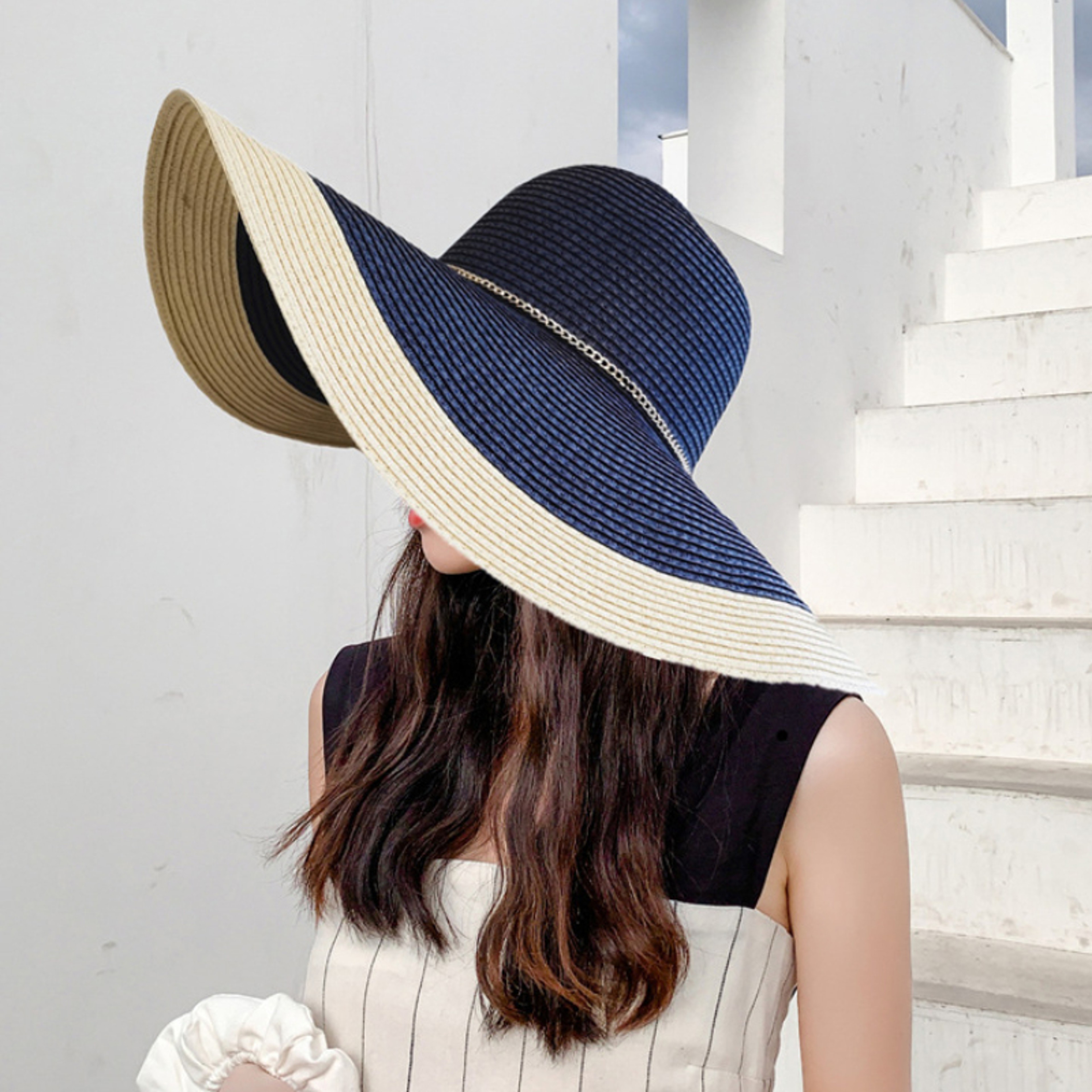Womens Wide Brim Packable Straw Beach Hat with UV Sun Protection – view 2