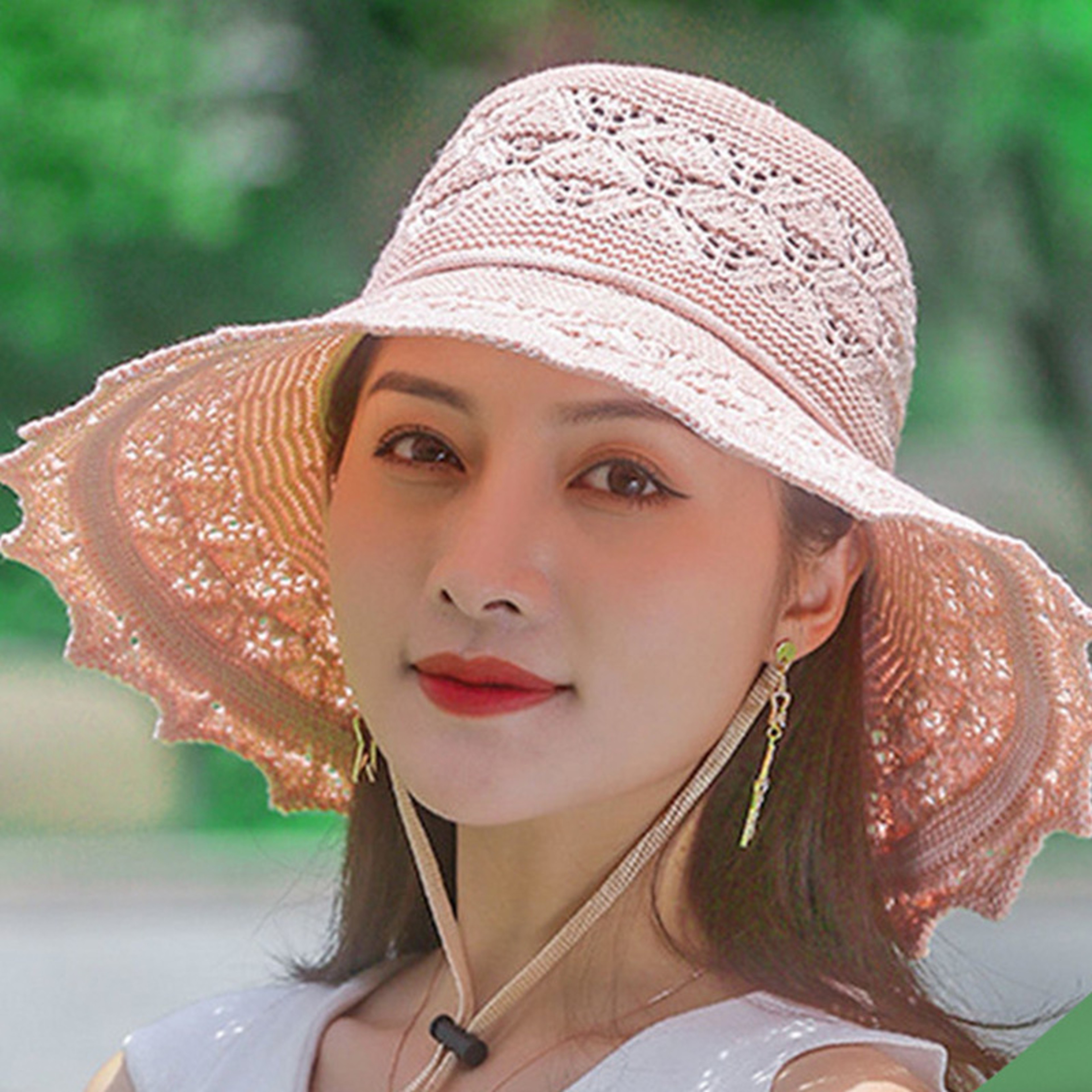 Foldable Wide Brim Womens Straw Sun Hat For Beach And Summer Travel 2