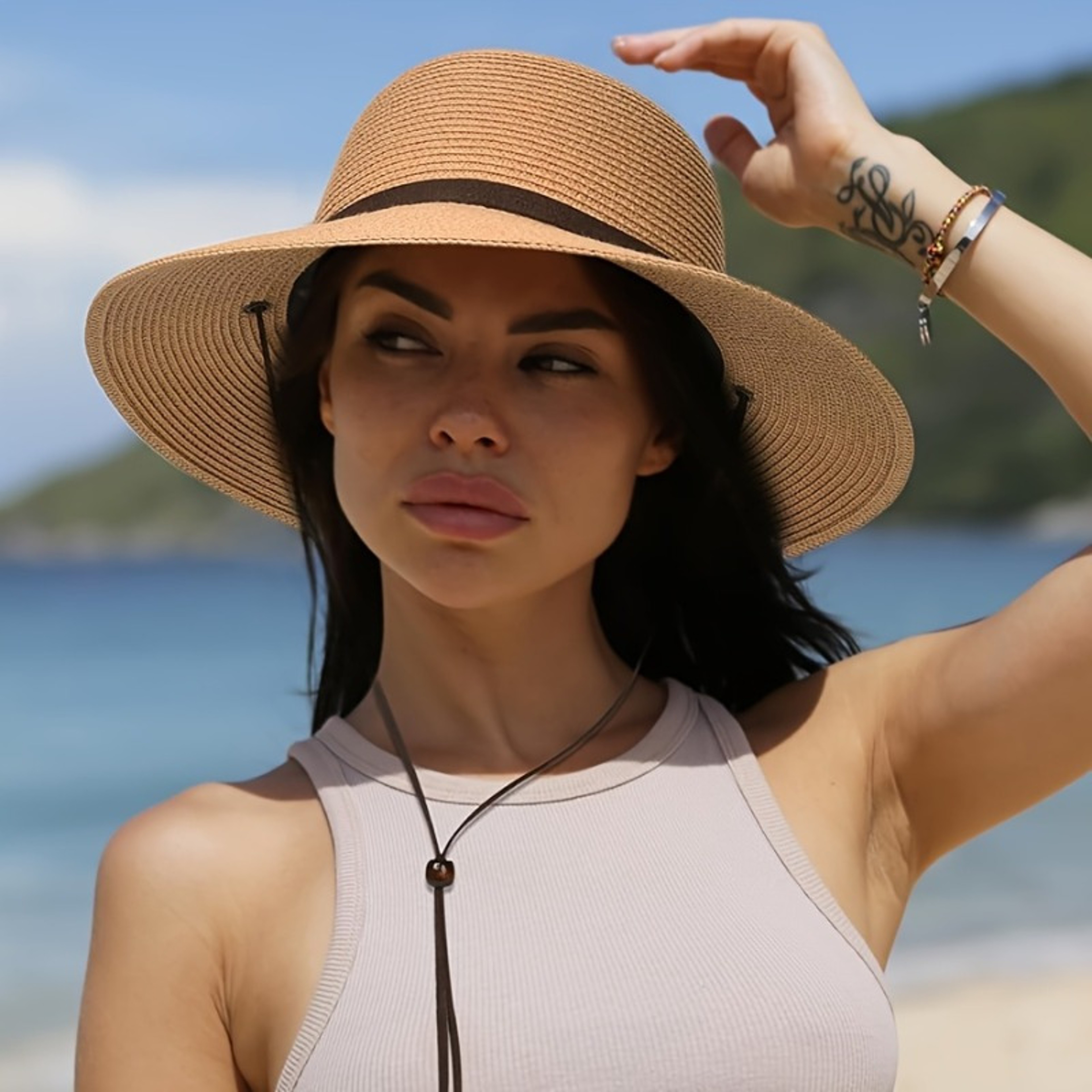 Women Wide Brim Straw Sun Hat With Belt Strap  Panama Beach Travel Hat 2