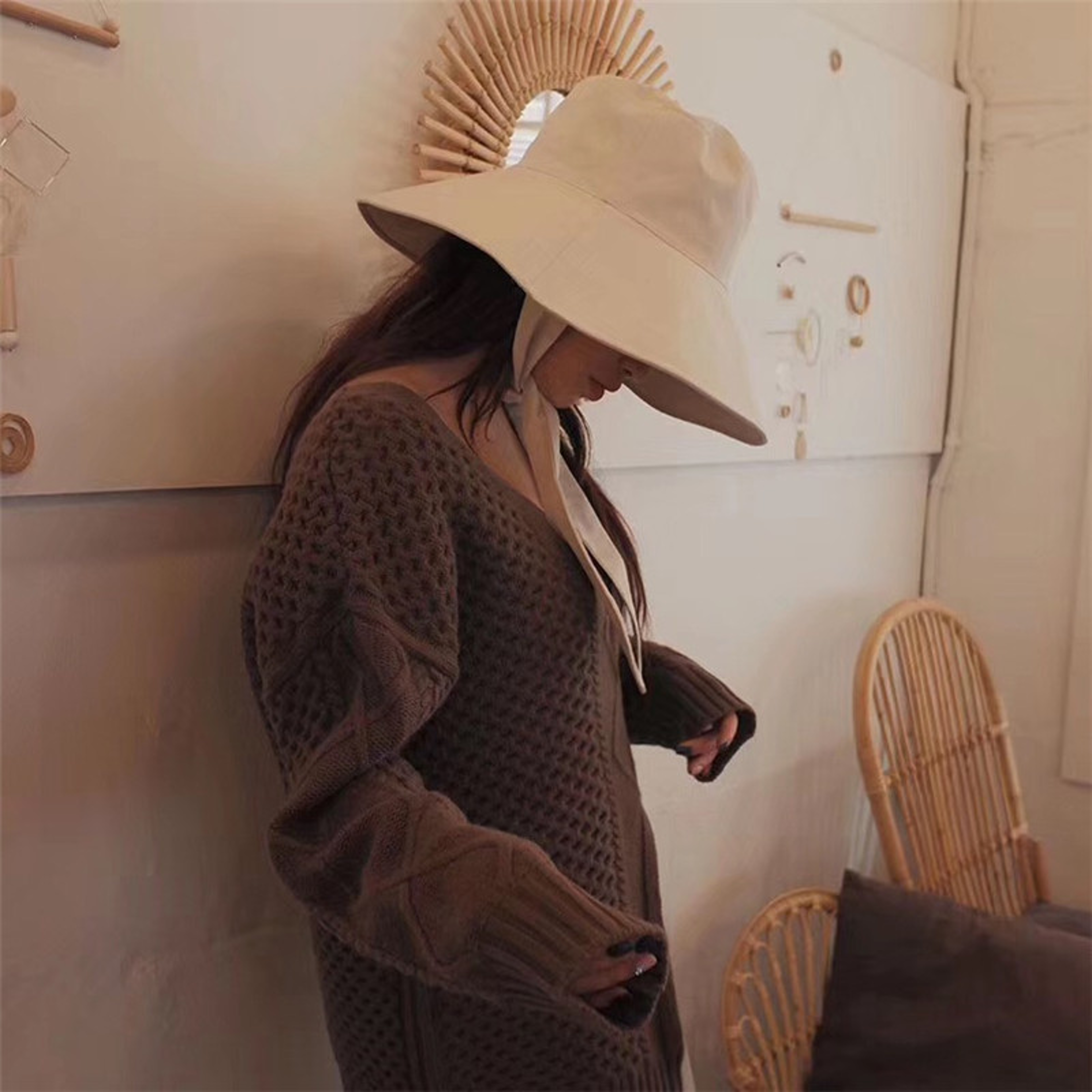 Chic Cotton Linen Wide Brim Bucket Hat For Women Foldable Korean Style UV Protection Beach Sun Hat  3