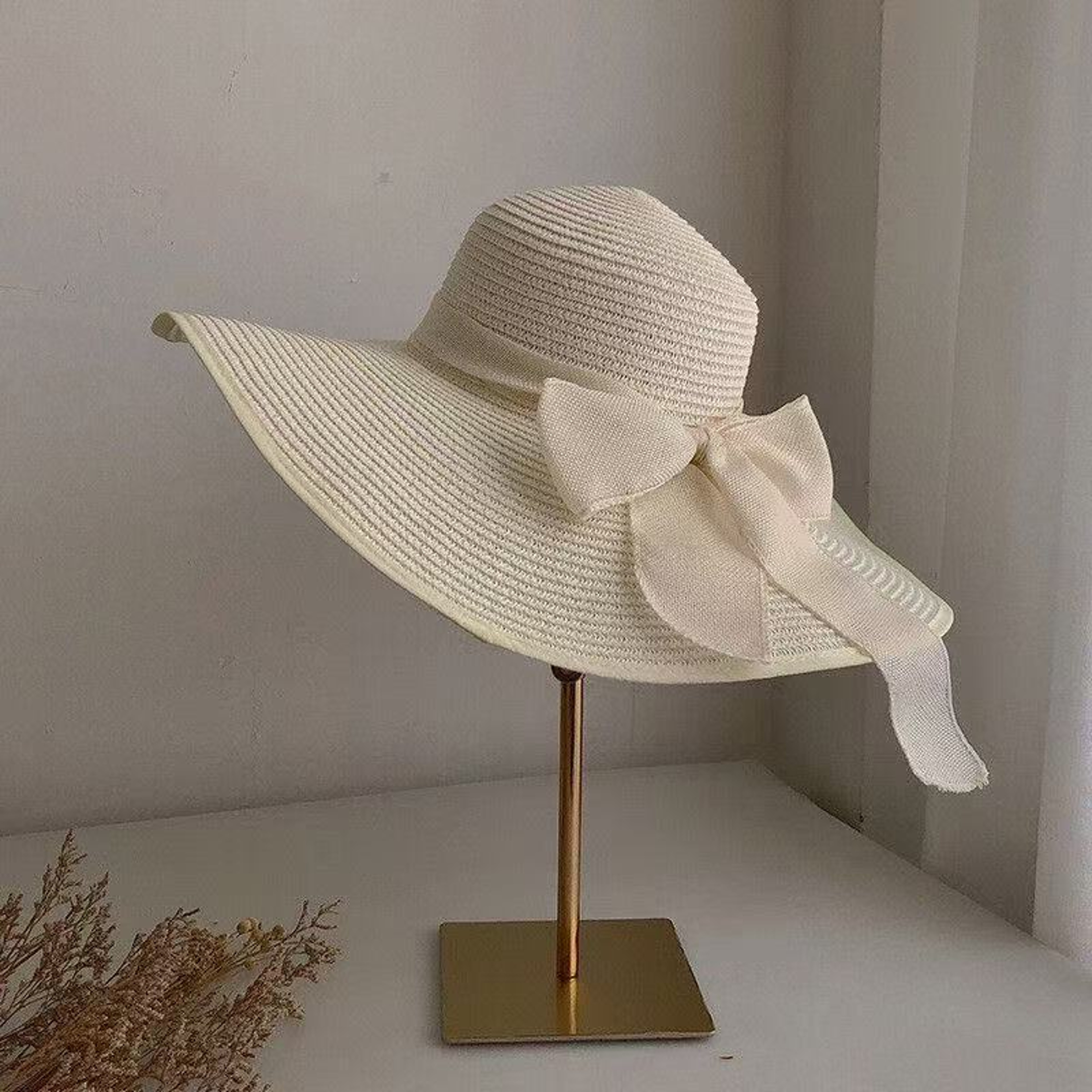 Packable Wide Brim Straw Sun Hat – Elegant Floppy Beach Cap for Women – view 10