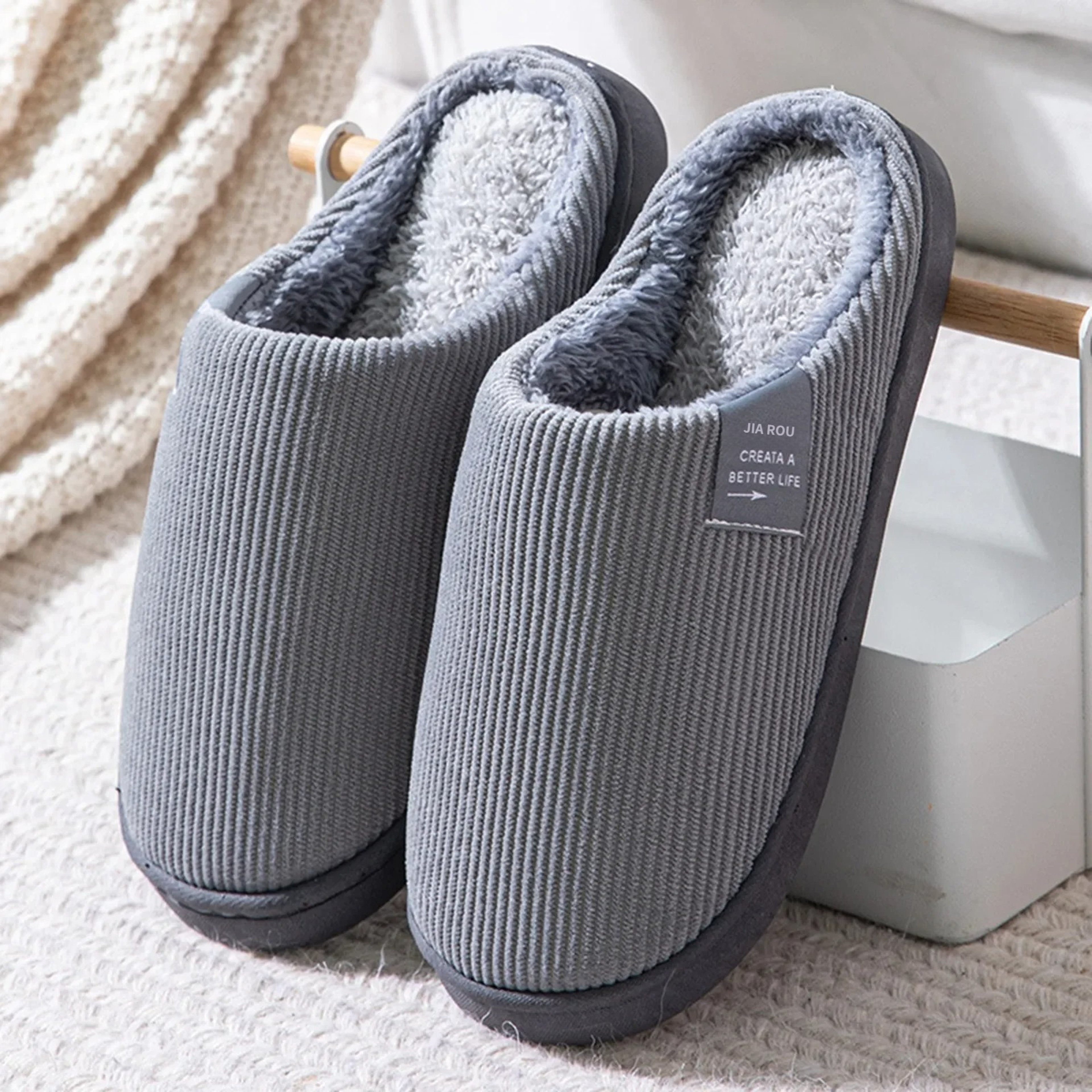 Household Plush Slippers Womens Mens Casual Thick Soft Bottom Home Slippers Antislip Thermal Indoor