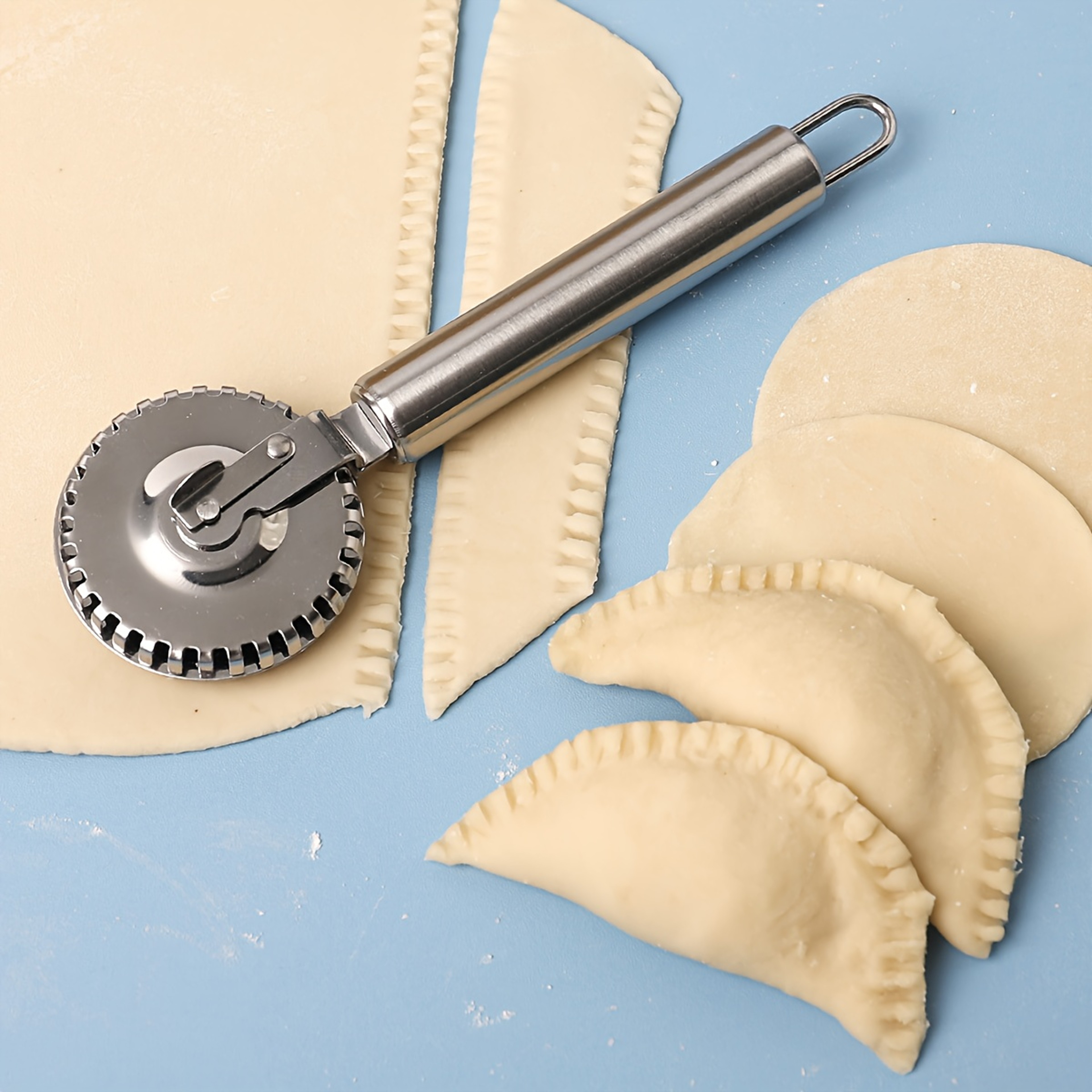 Stainless Steel Multifunctional Edge Roller for Baking, Decorative Rolling Pastry Cutter, All Steel Embossing Tool – view 1