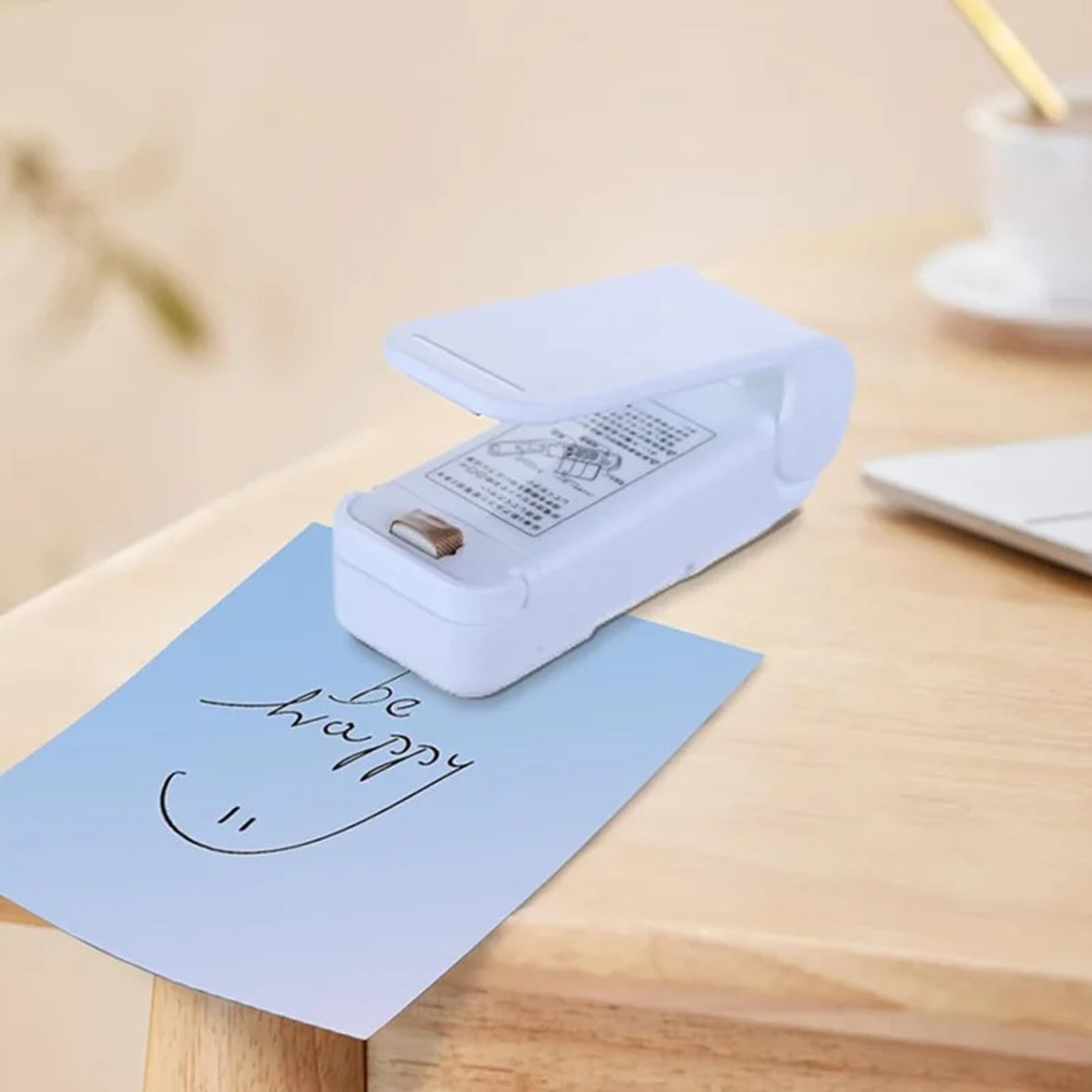 Mini Packaging Sealer, Portable Bag Clip, Snack Sealing Machine, Food Storage, Kitchen Gadgets, Household – view 2
