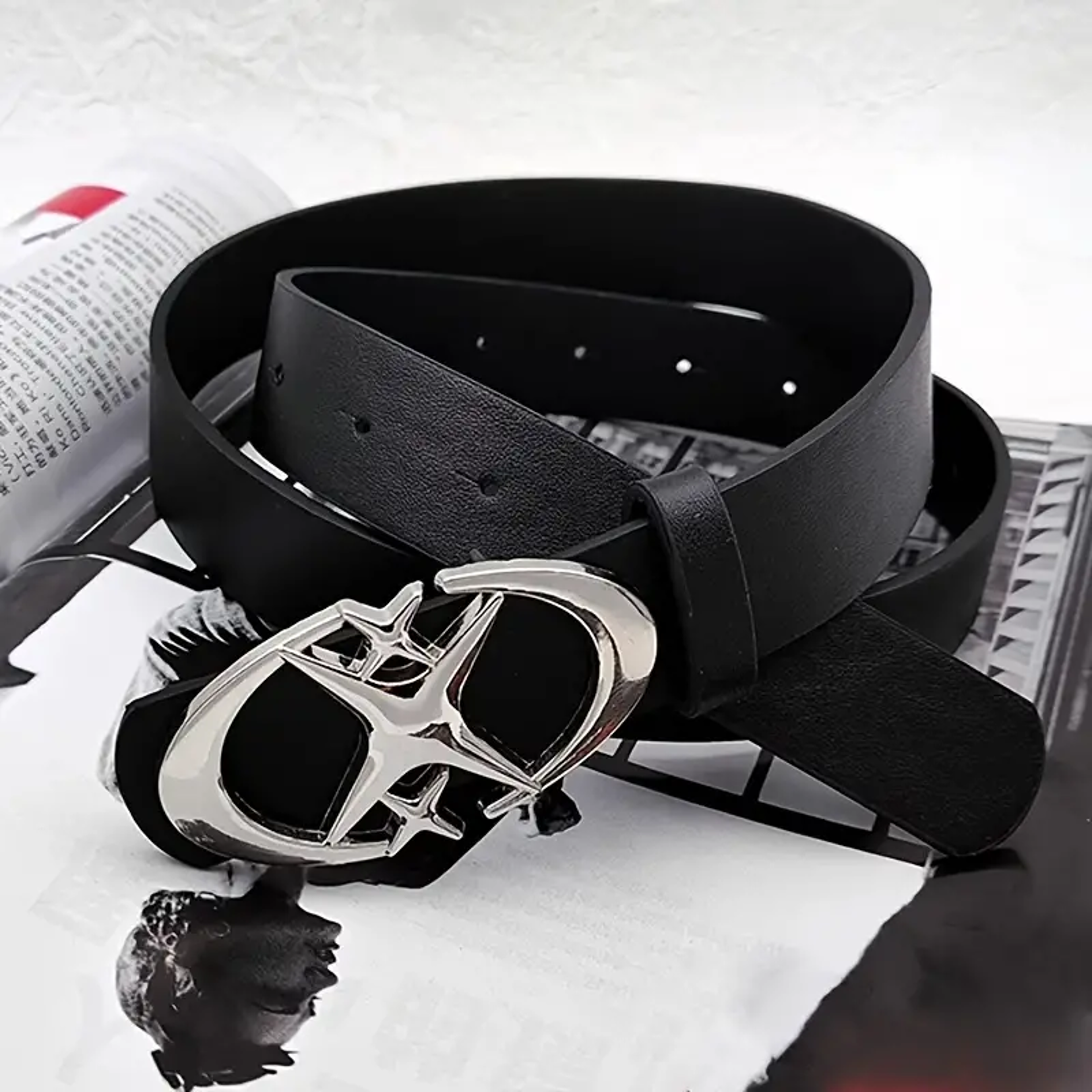 Stylish Oval Cross Metal Buckle Belt, Durable Simple Design, Universally Compatible Unisex Gift – view 2