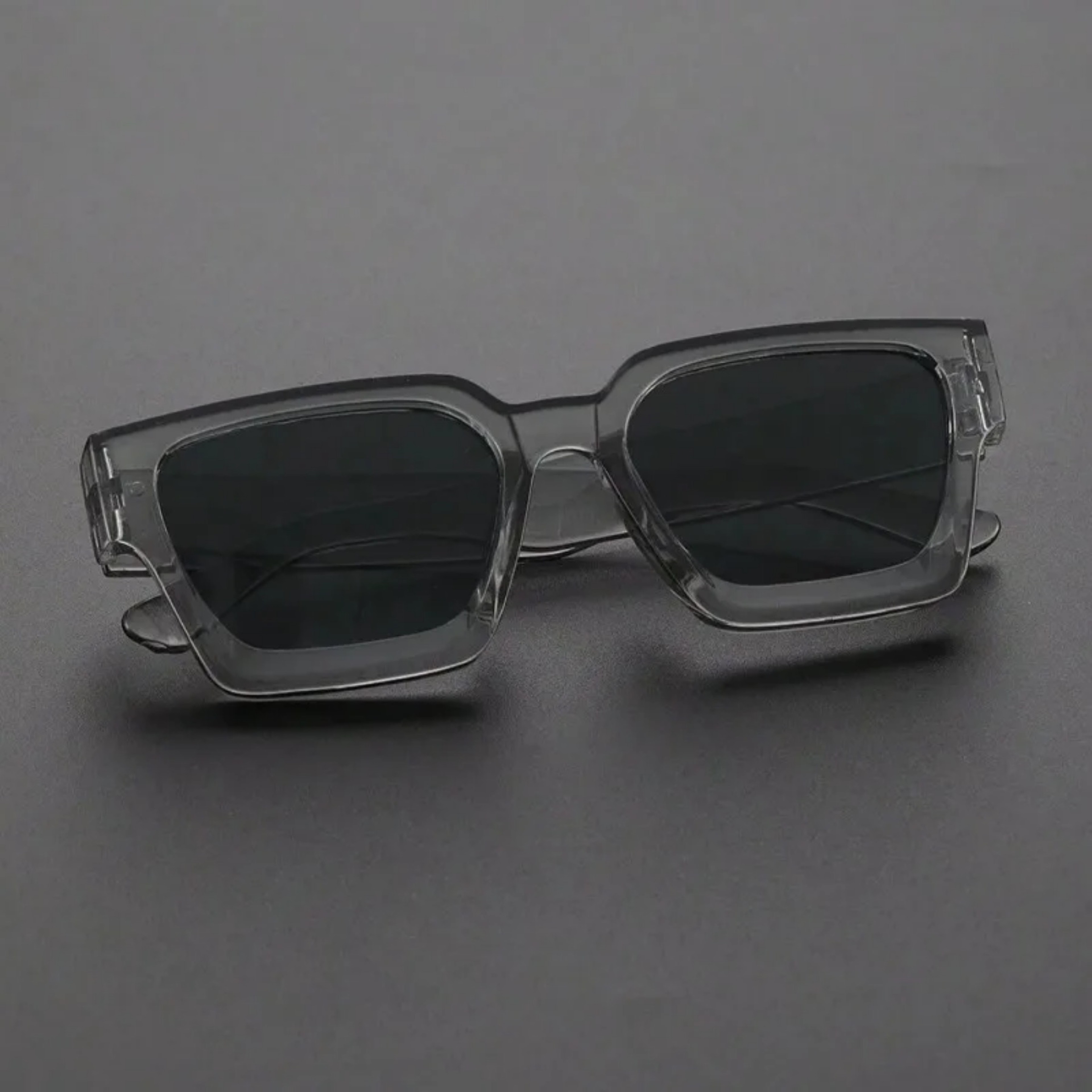 Unisex Plastic Sunglasses, Square Frame Fashion, Street Photography Shades, Beach Trips Driving Accessories – view 4