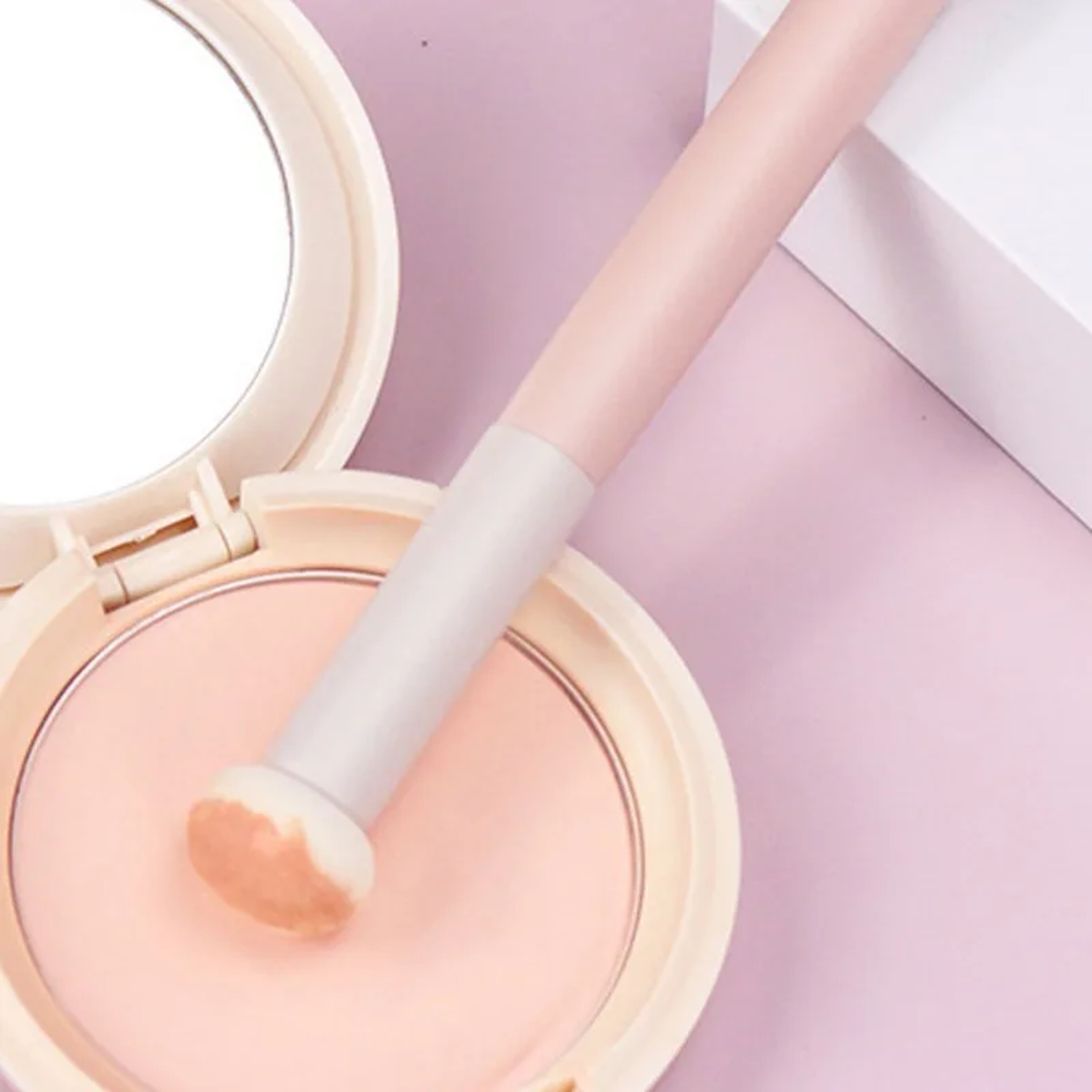 Concealer brush small sponge, pink handle beauty tool, highlight brush for acne and blemish coverage – view 5