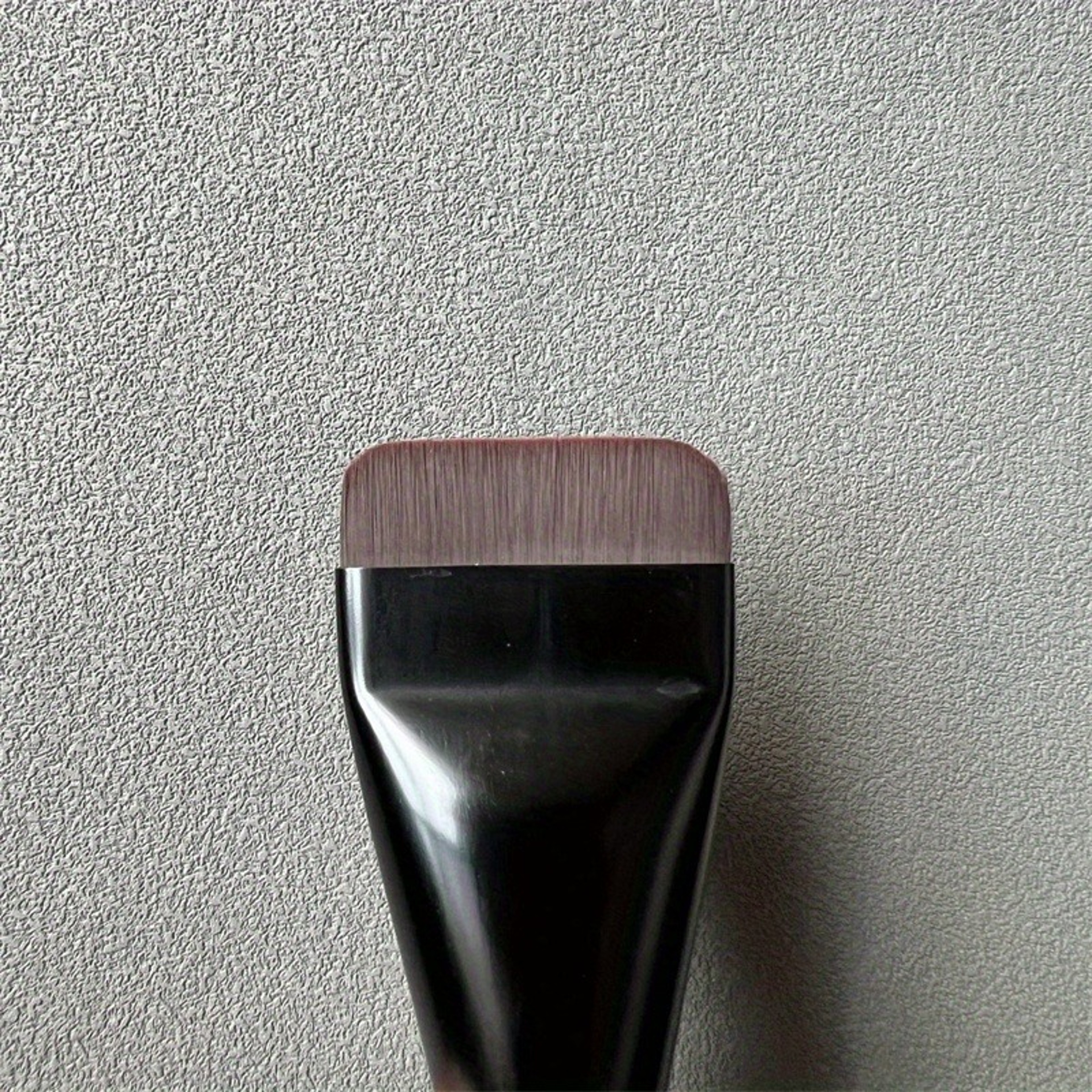 Ultra Thin Foundation Brush with Wooden Handle, Nylon Bristles for All Skin Types – view 6