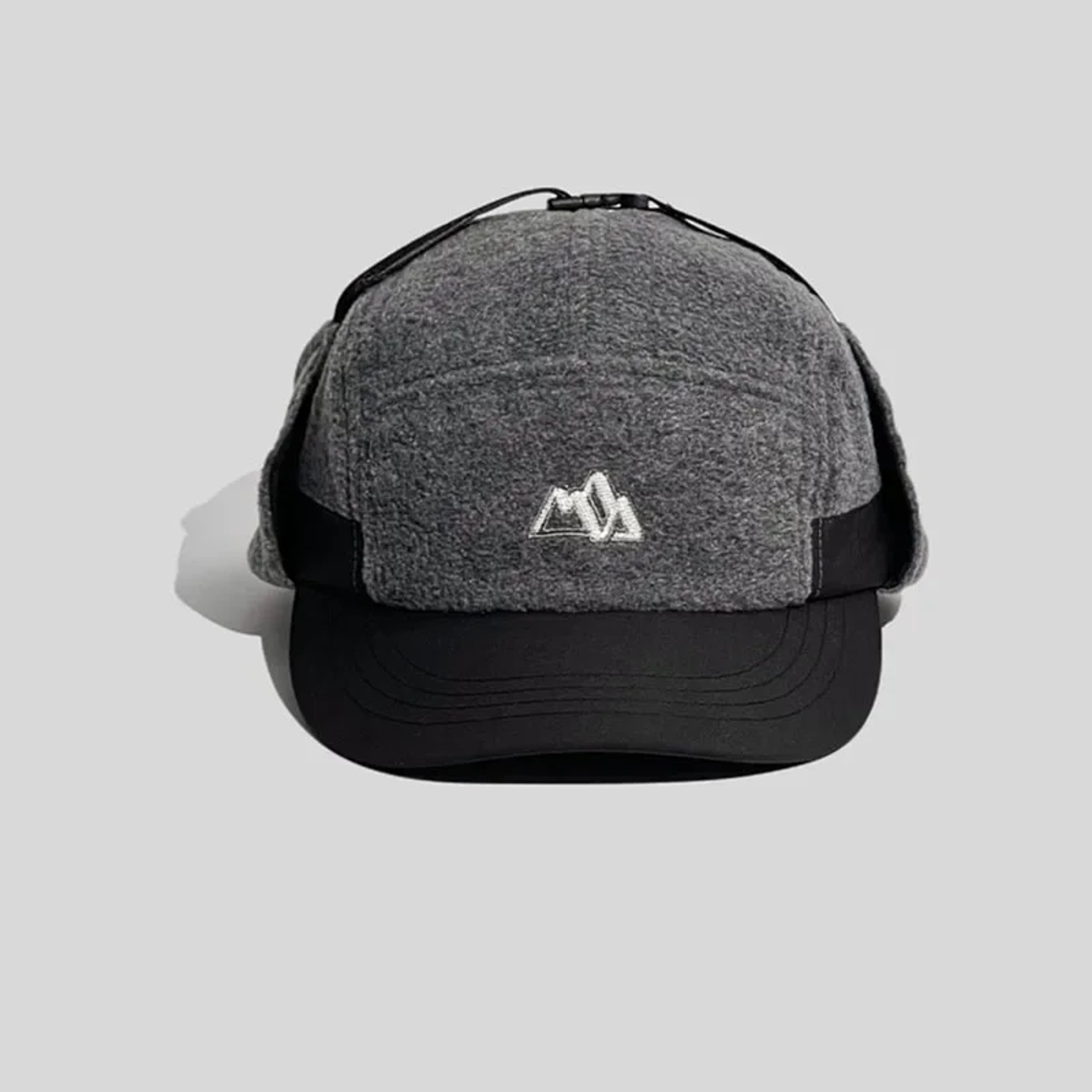 Short Brim Baseball Cap With Color Matching Ear Protection Winter Velvet Aviator Bucket Hat For Men 10