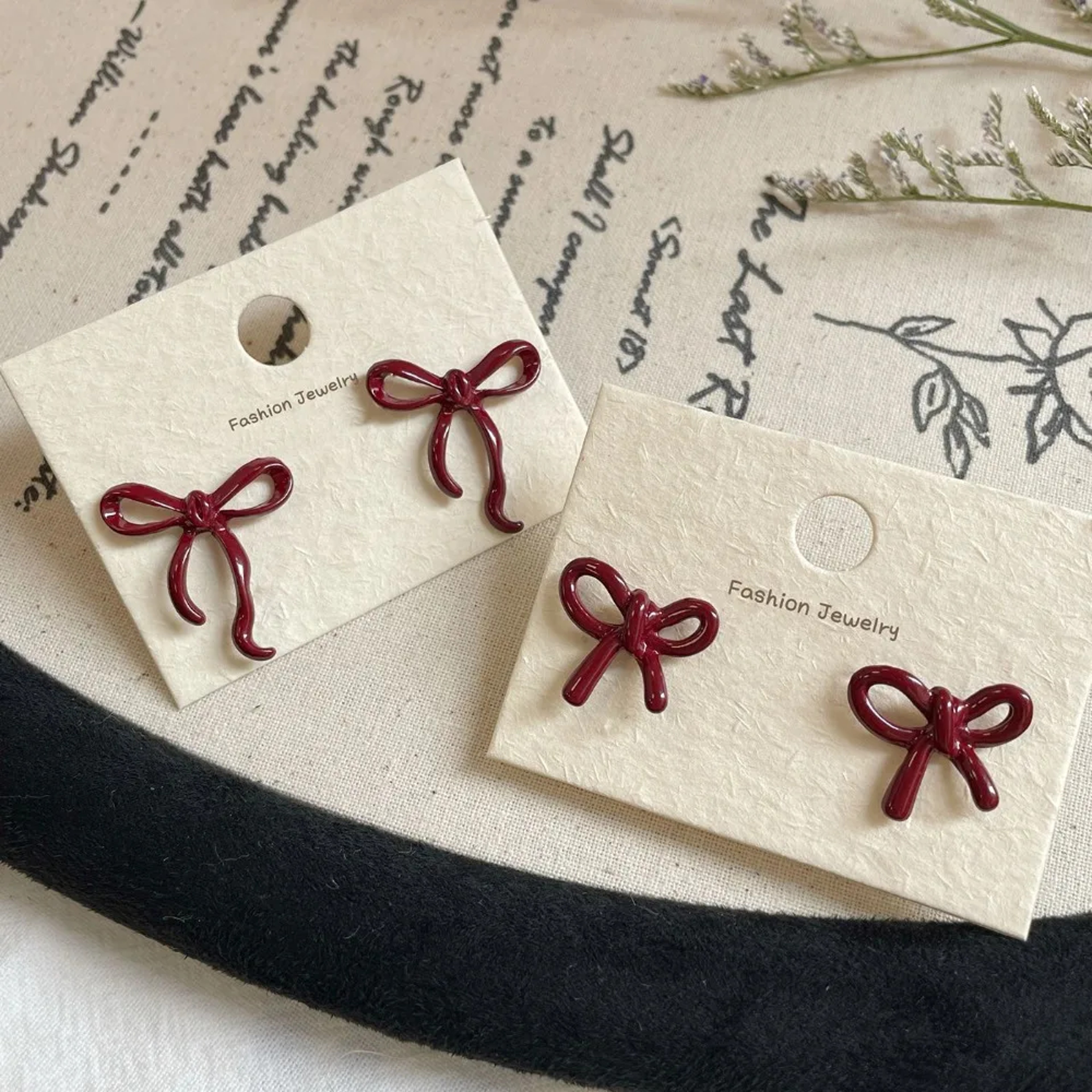 Retro Style Red Bow Knot Stud Earrings For Women Simple Ear Rings Ballet Ribbon Aesthetics Elegant  1