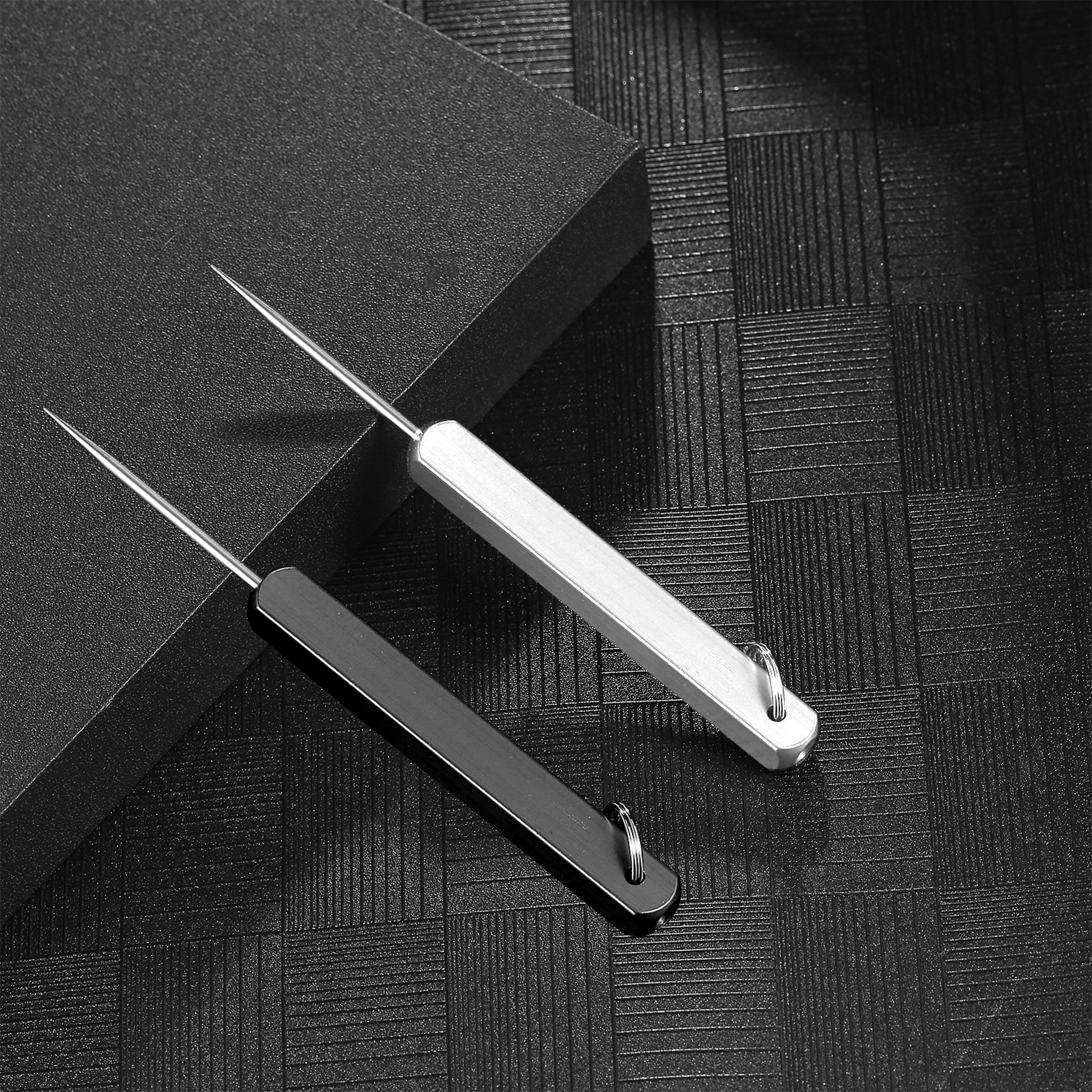 Portable Titanium Toothpicks, Pocket Toothpick Metal Holder, High Quality Toothpick for Outdoor, Picnic – view 1