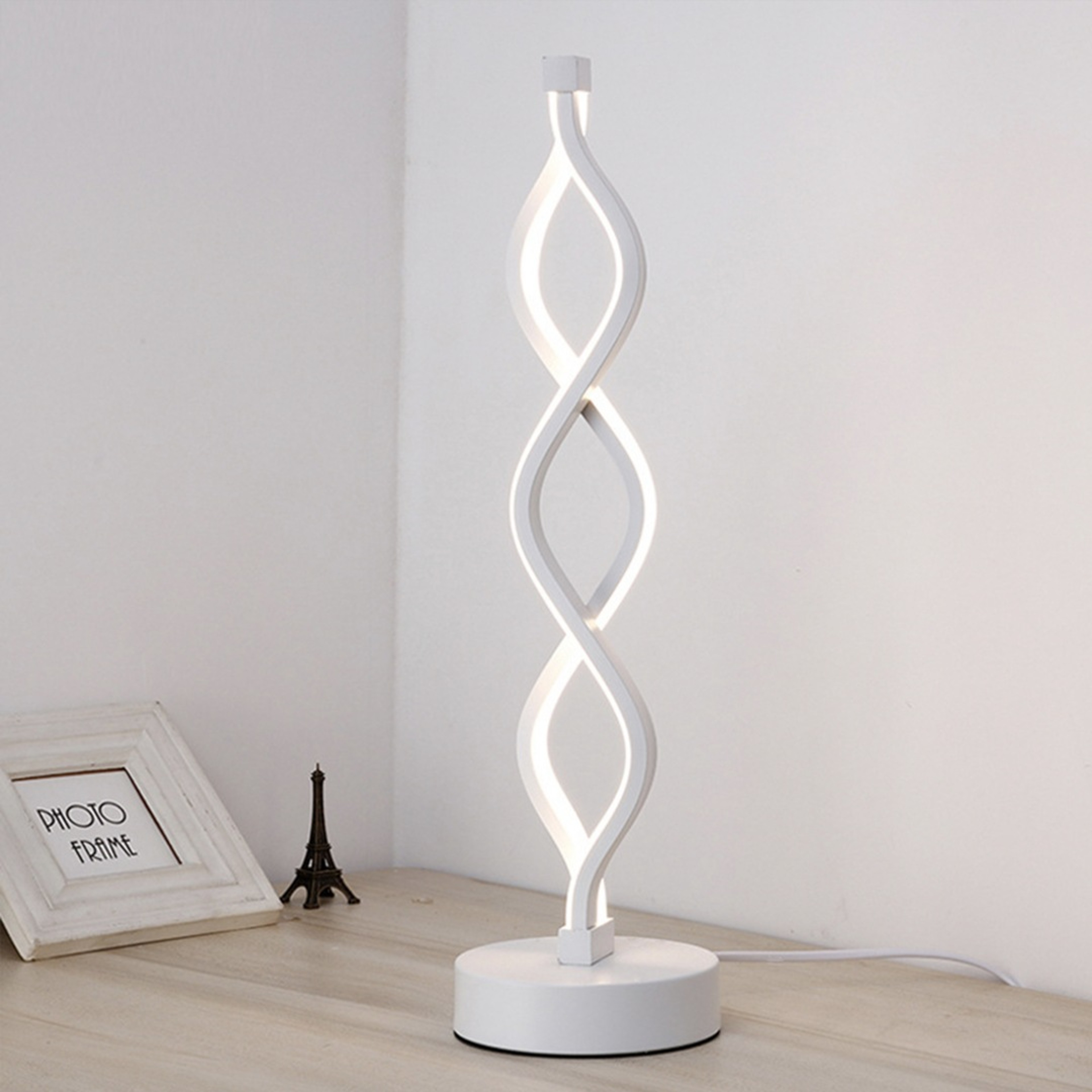 USB Powered Seaweed Shaped Desk Lamp Creative Bedside Night Light Unique Table Decor Atmosphere Lig 4