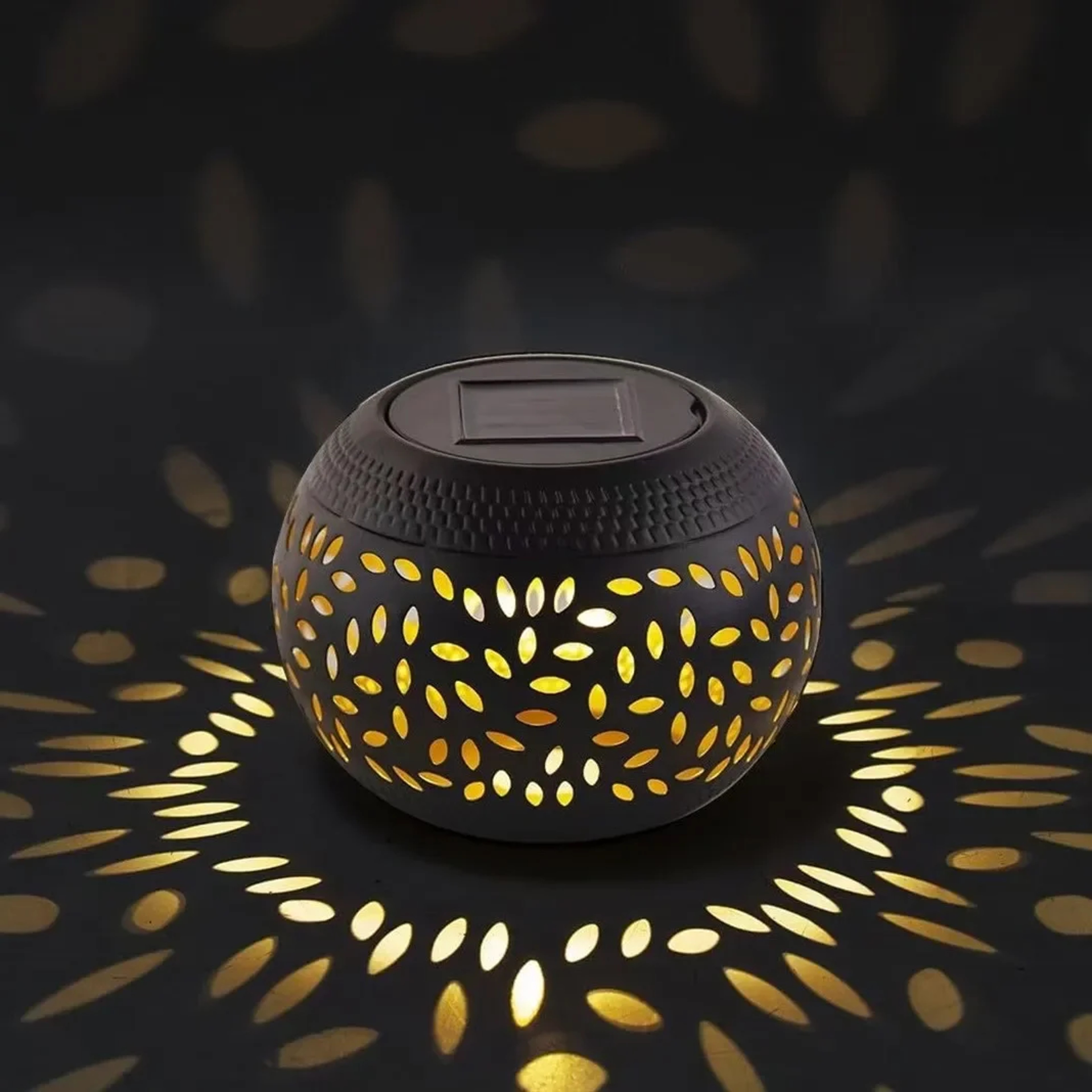 Solar Table Lights Outdoor, Waterproof Metal Garden Projector Lamp, Retro Lawn Atmosphere Lamp – view 5