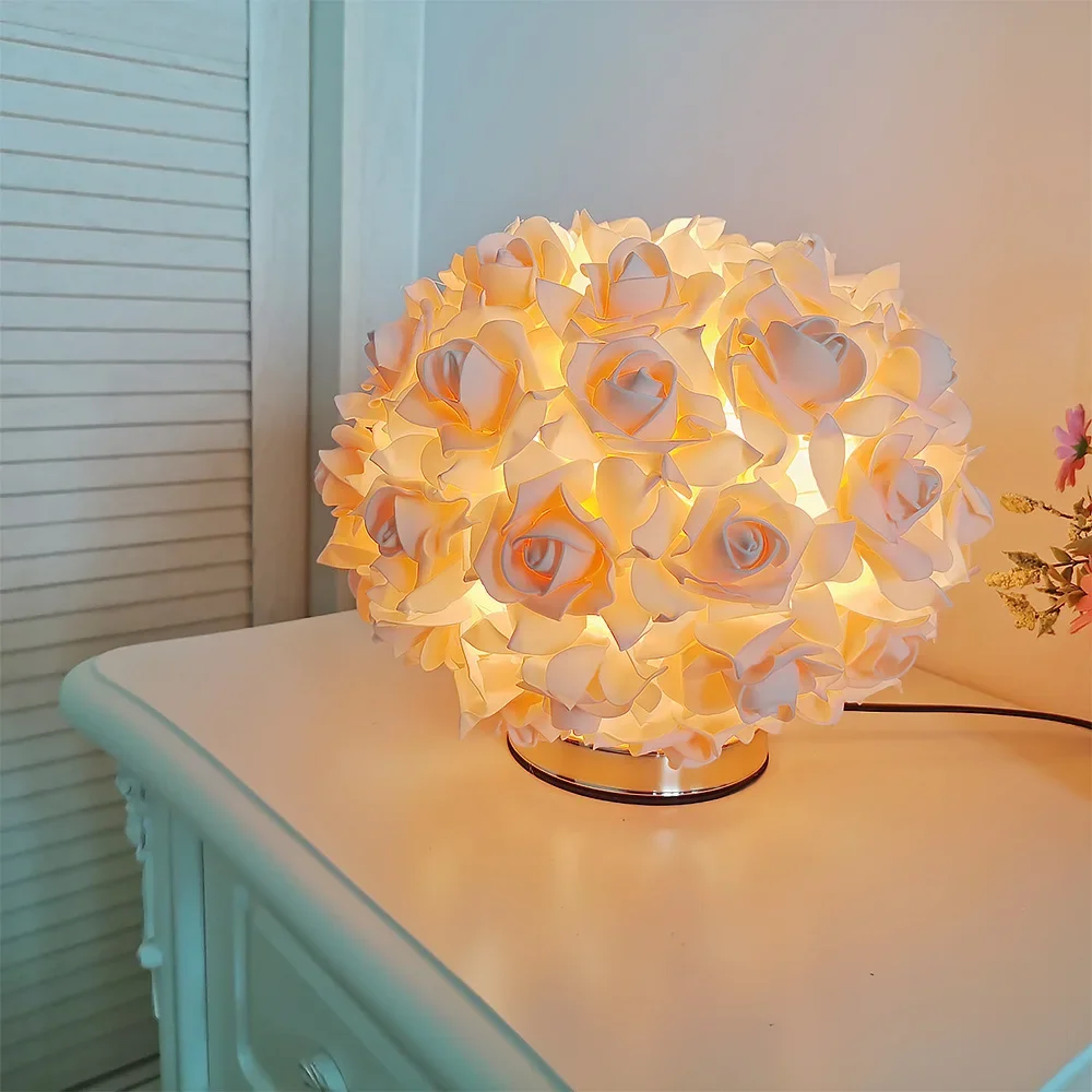 Creative Country Rose Gold Plate Romantic Lamp Perfect Wedding Gift Princess Girl Bedroom Valentine 2
