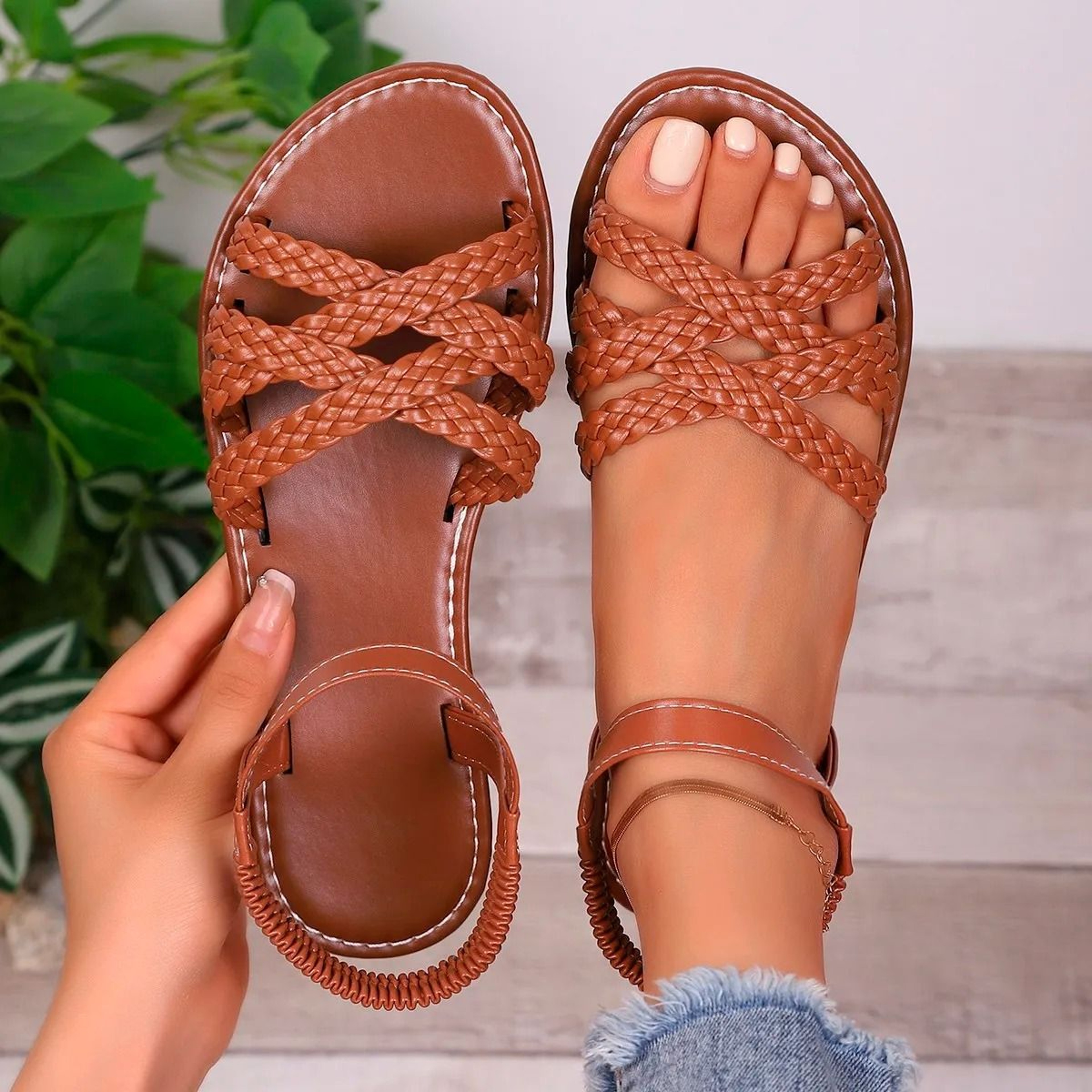 Lightweight Summer Strap Sandals For Women 13