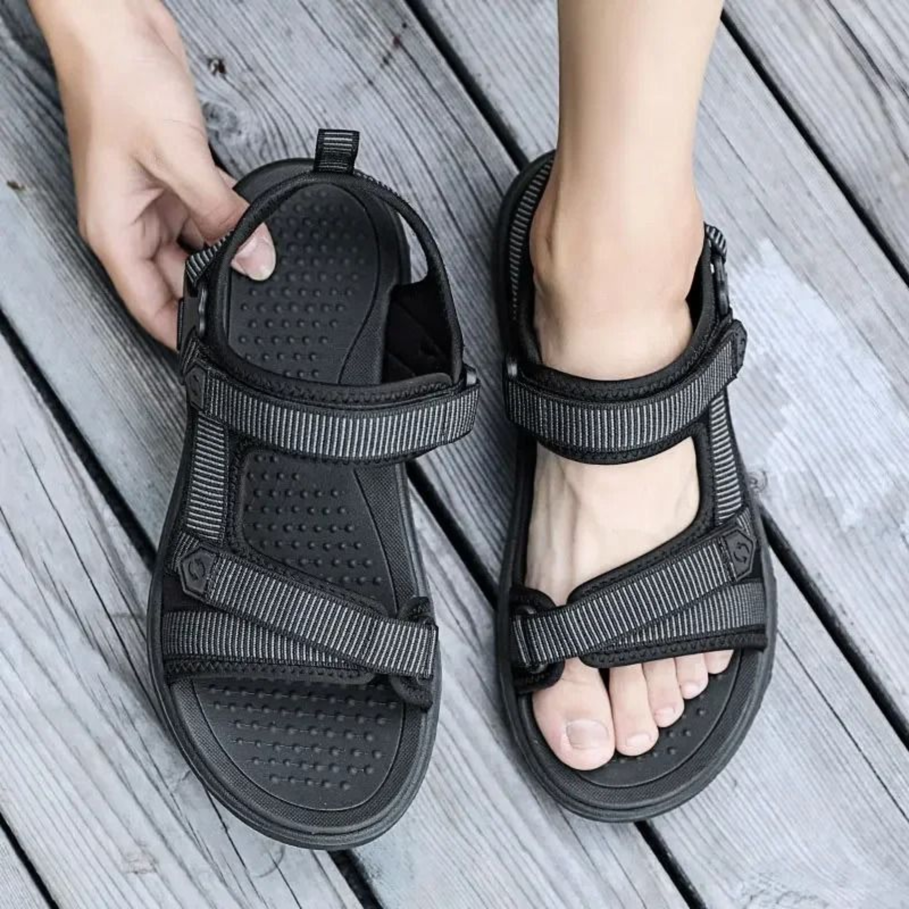 Lightweight Summer Sandals For Men Outdoor Beach Slip On Shoes 2
