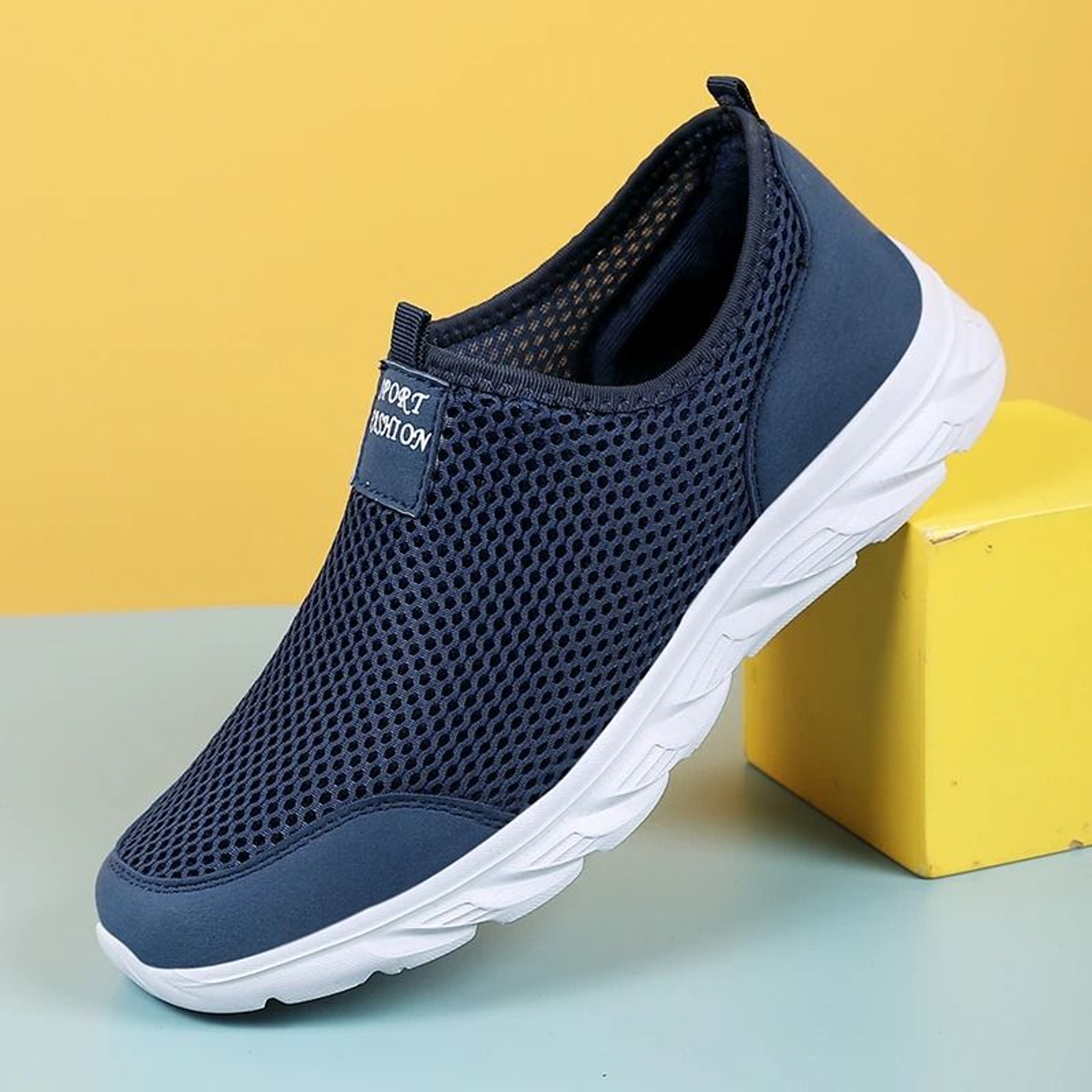 Lightweight Men Casual Slip On Sneakers Breathable Outdoor Walking Shoes 0