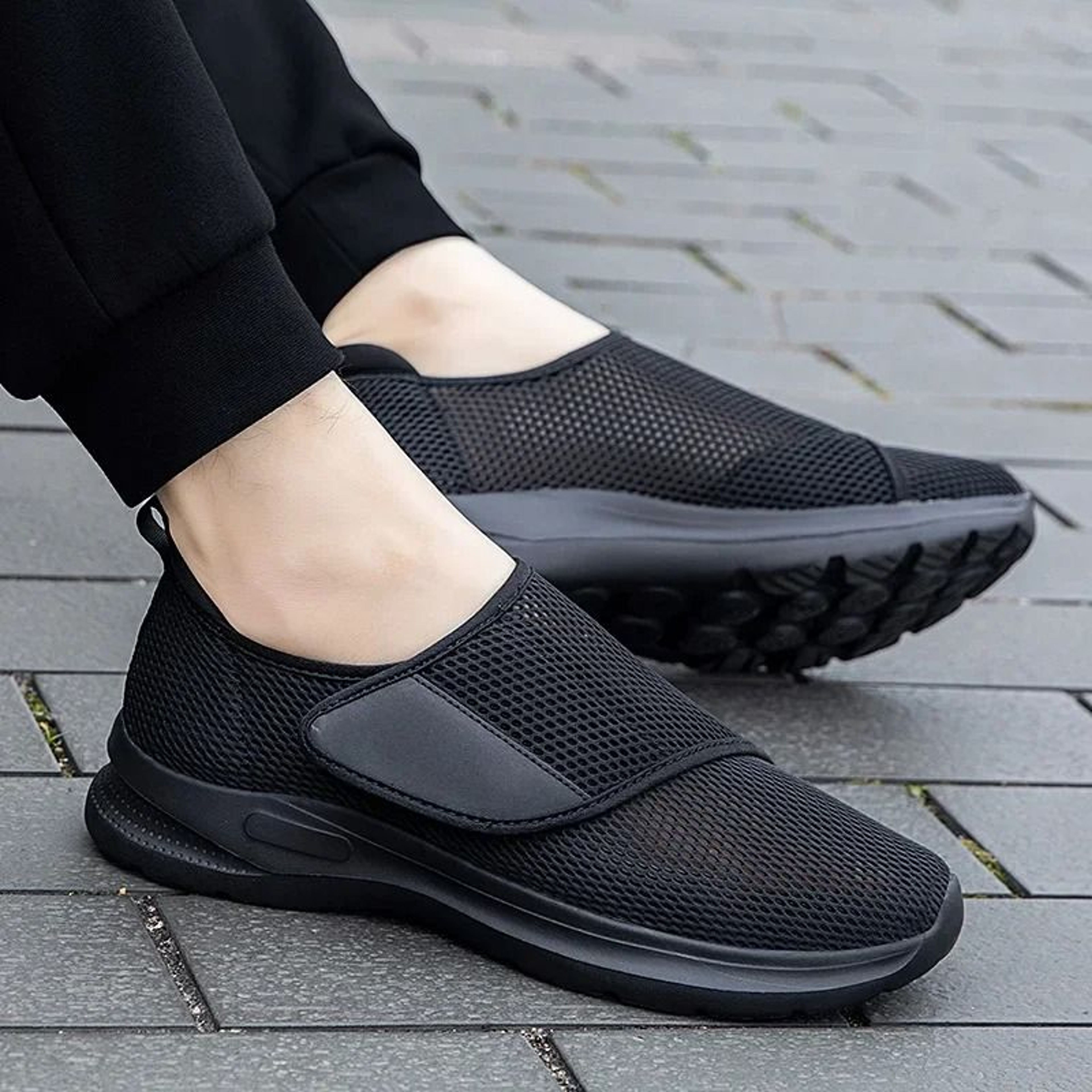 Comfortable Wide Fit Orthopedic Shoes For Swollen Feet 2