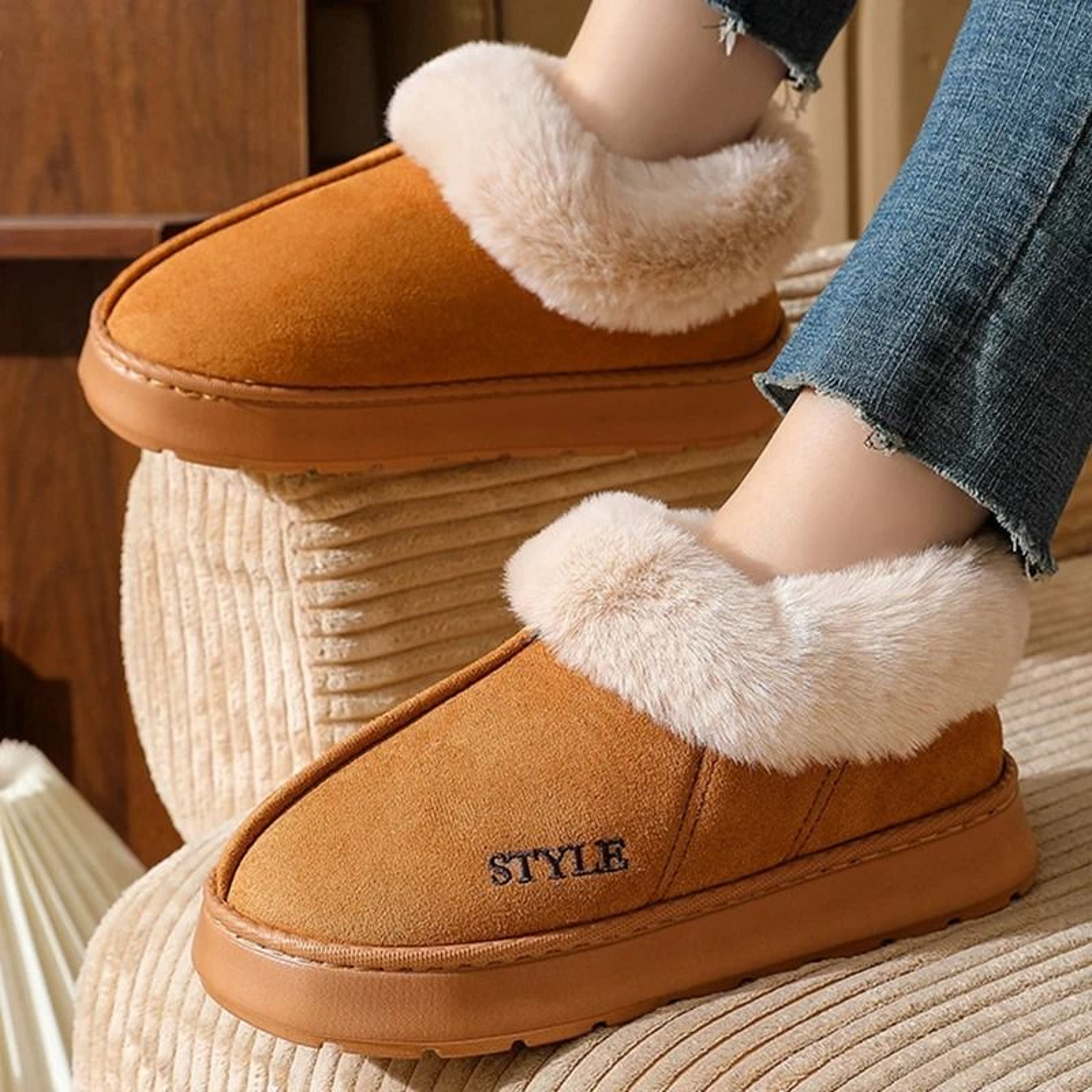 Anti Slip Plush Platform Winter Boots Warm Faux Suede Cotton Padded 4