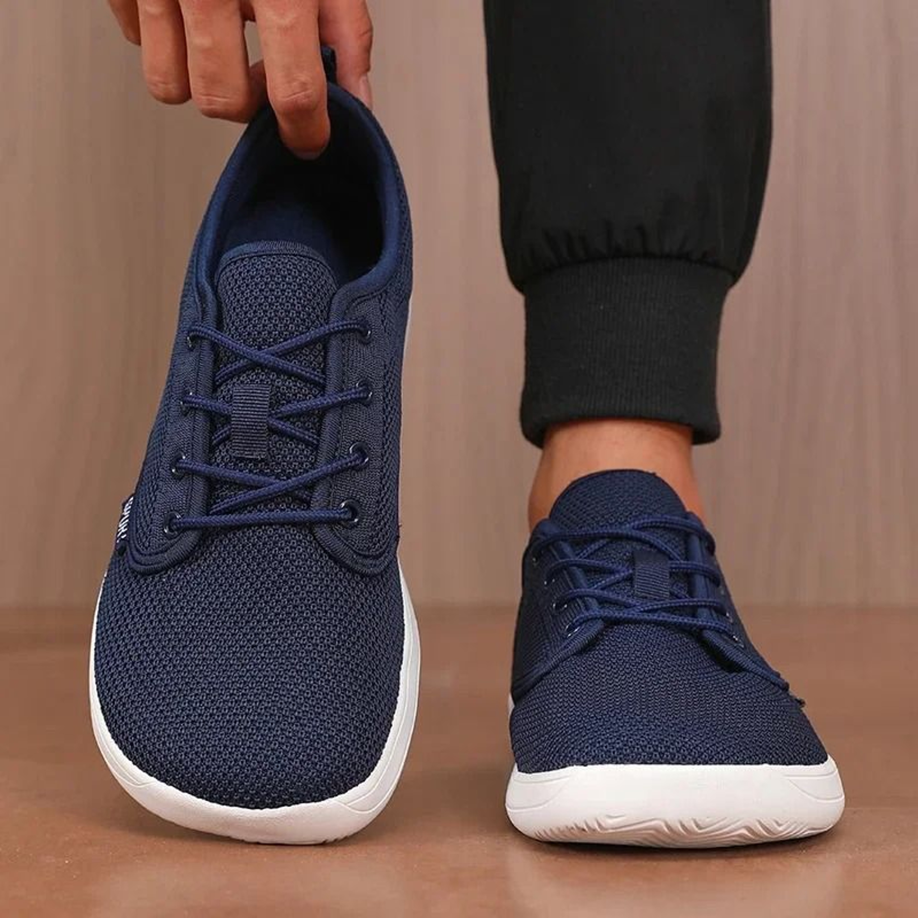 Wide Toe Men Shoes Breathable Knitted Mesh Soft Sole Casual Walking Shoes 5