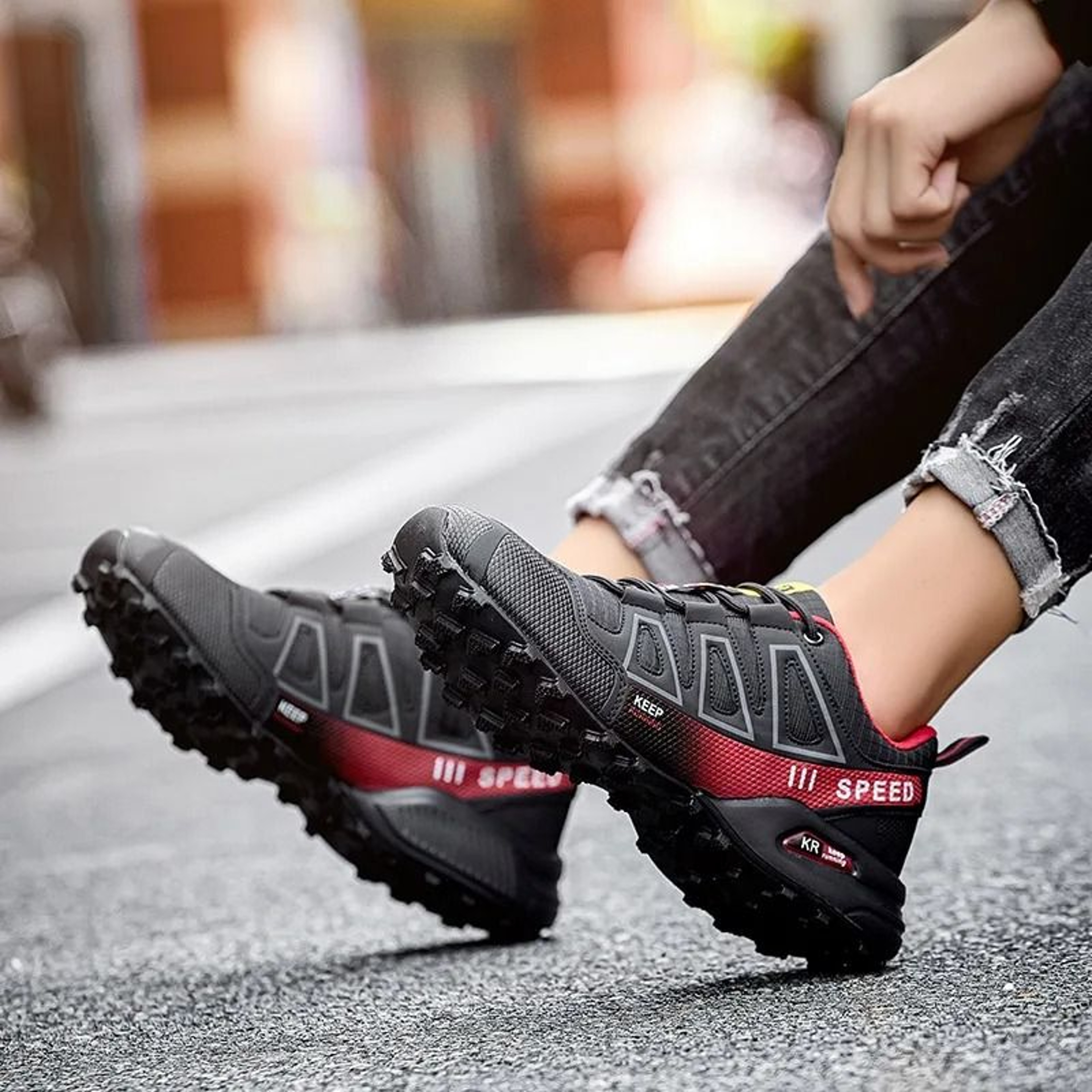 Mens Waterproof Hiking Shoes Outdoor Trainers Trekking Sneakers Anti Slip Hunting Tactical Shoes 2