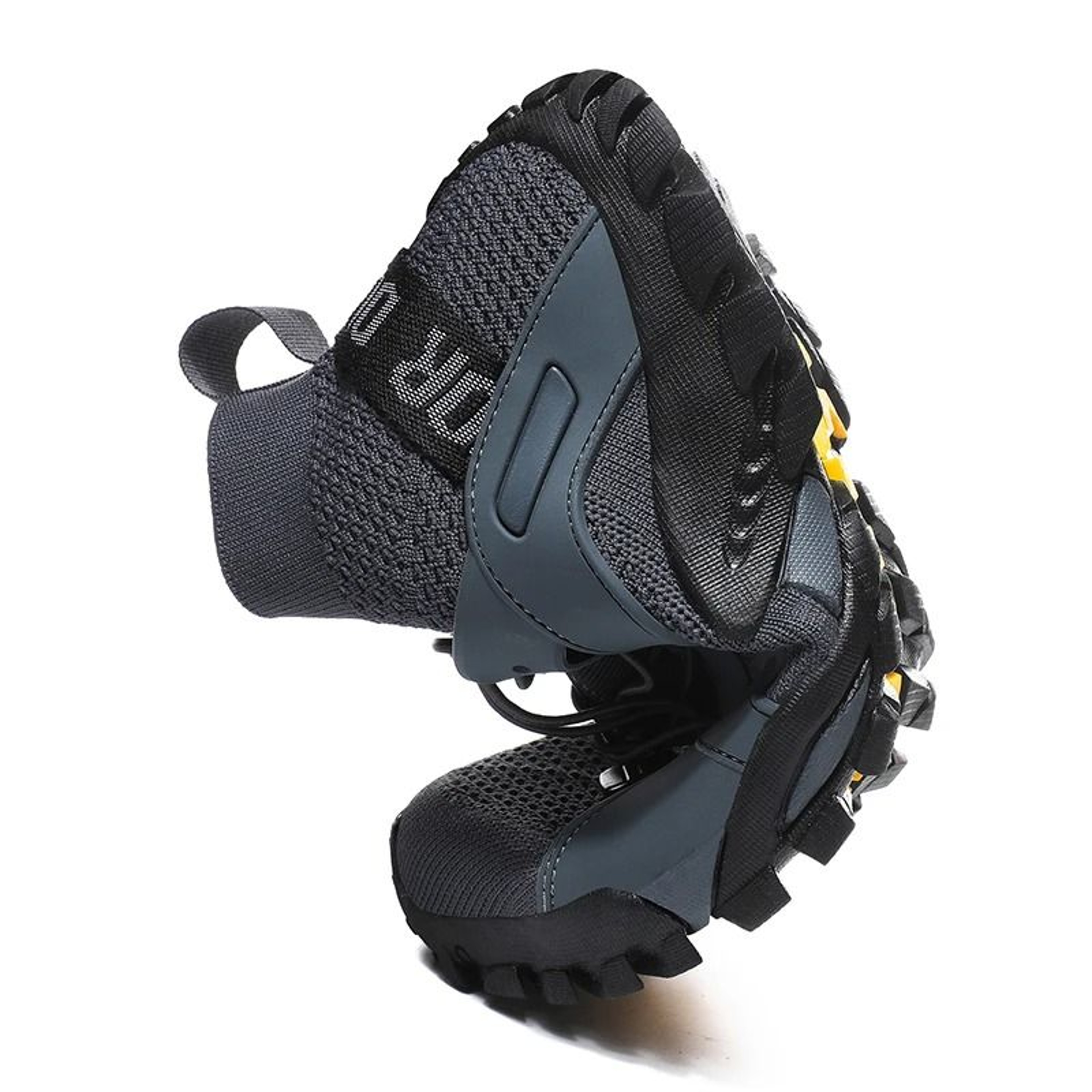 Men Quick Dry Aqua Shoes With Anti Slip Sole For Water Sports And Hiking 5