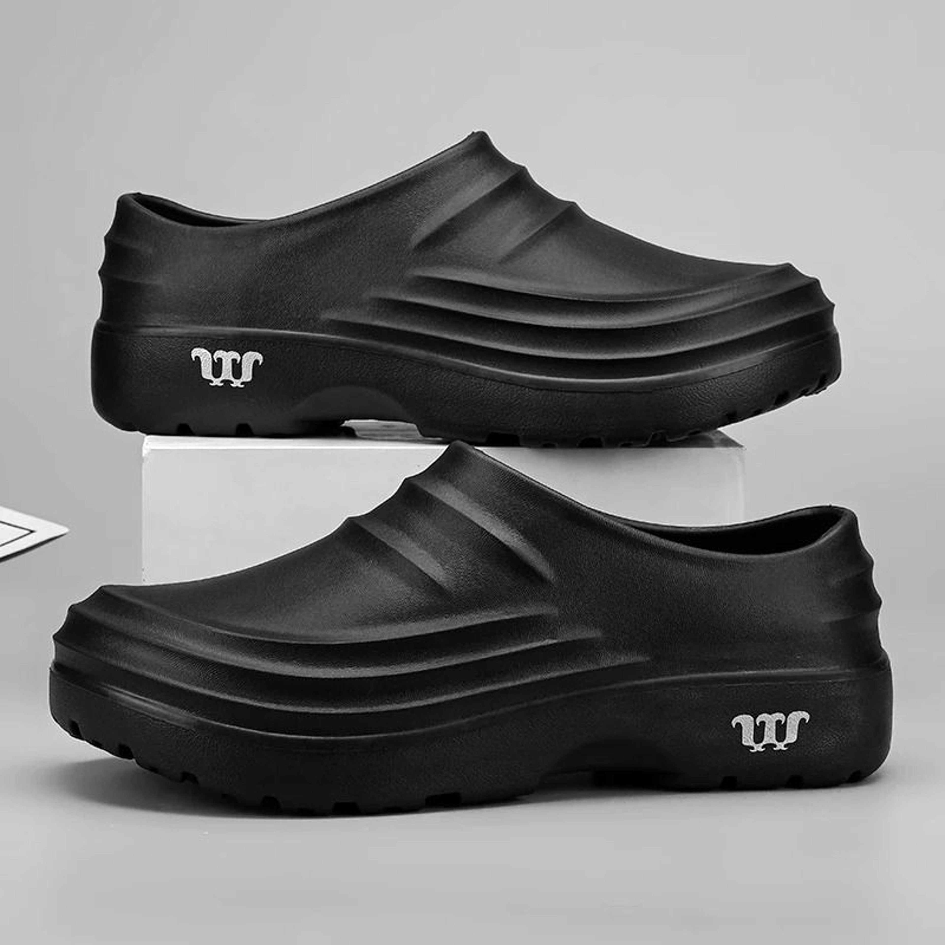 Anti Slip Oil Proof Chef Work Shoes For Kitchen And Casual Wear 0