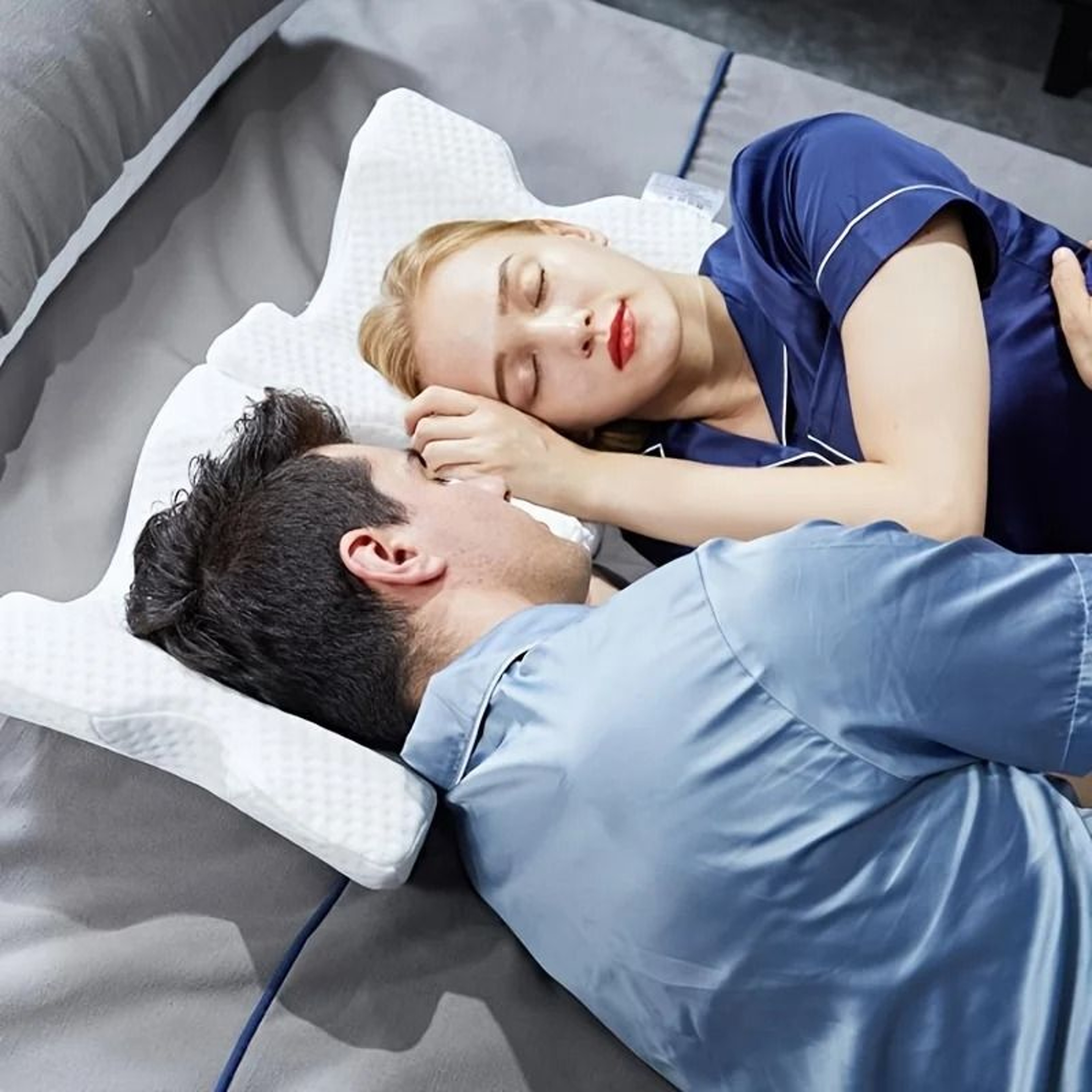 Memory Foam Couple Arm Pillow Slow Rebound U Shaped Cuddle And Travel Pillow 5