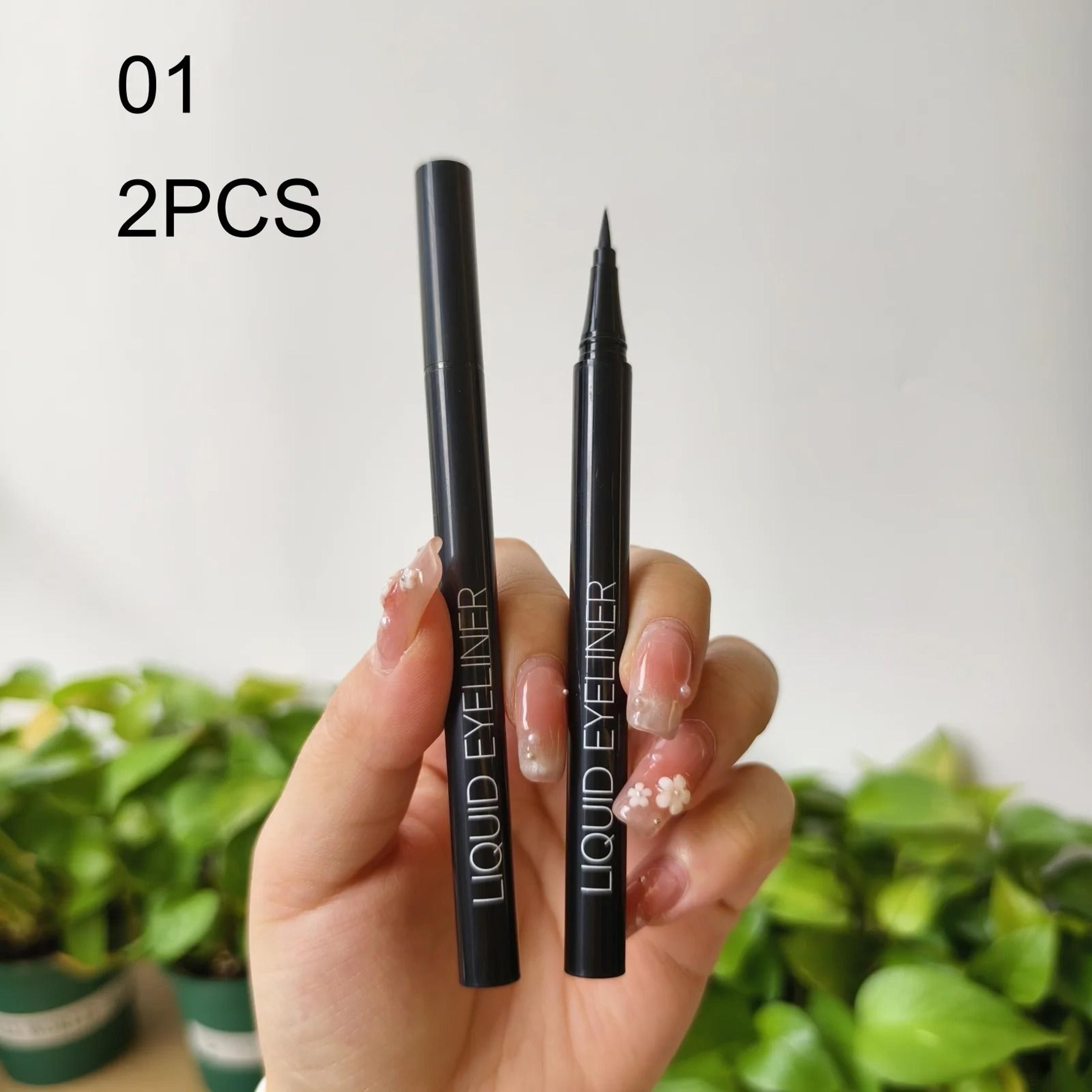 Waterproof Quick Dry Matte Eyeliner Pen With Long Lasting Smudge Proof Formula 6