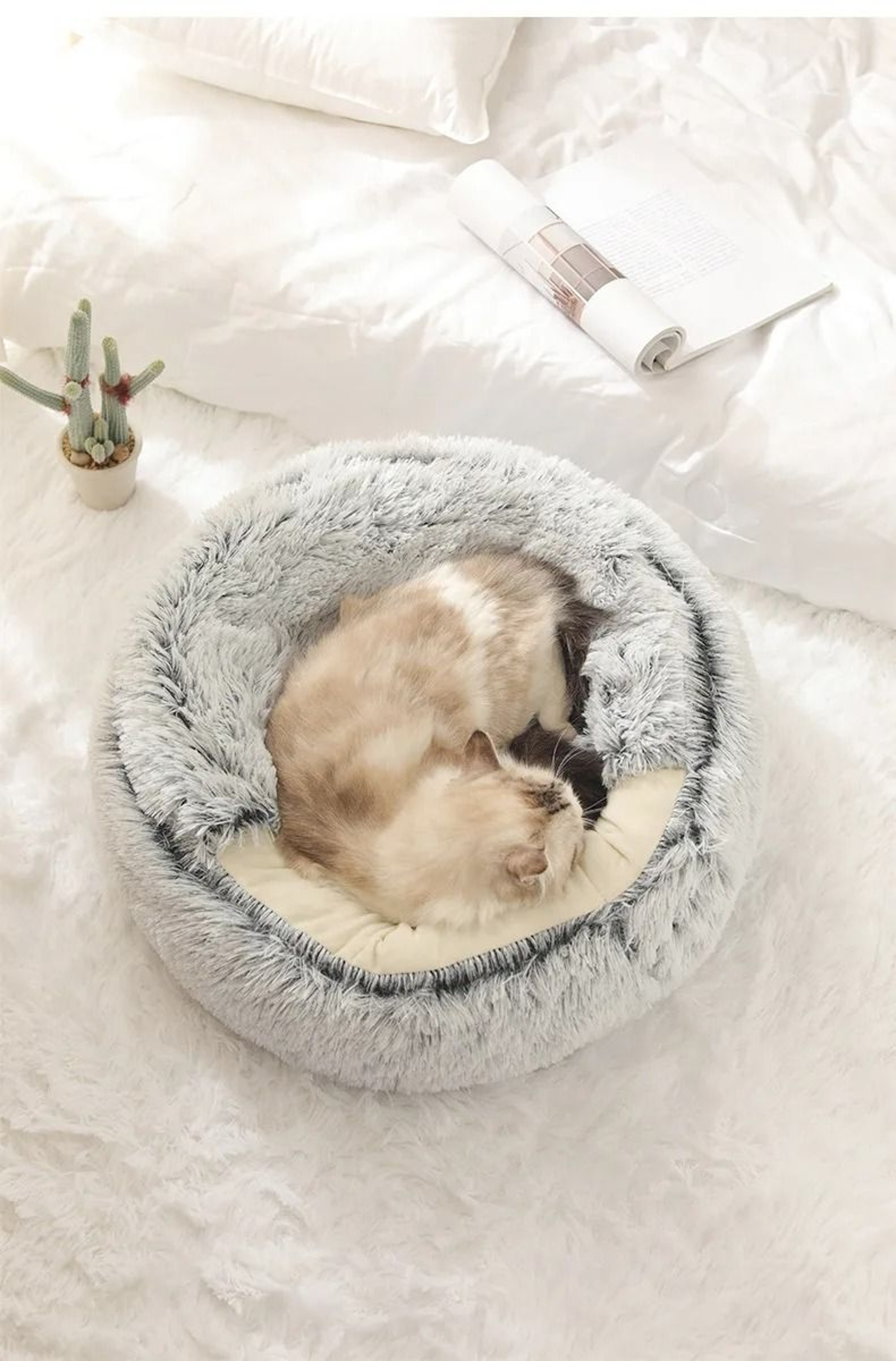 Plush Pet Bed Warm Winter Comfort Nest For Cats And Small Pets 2