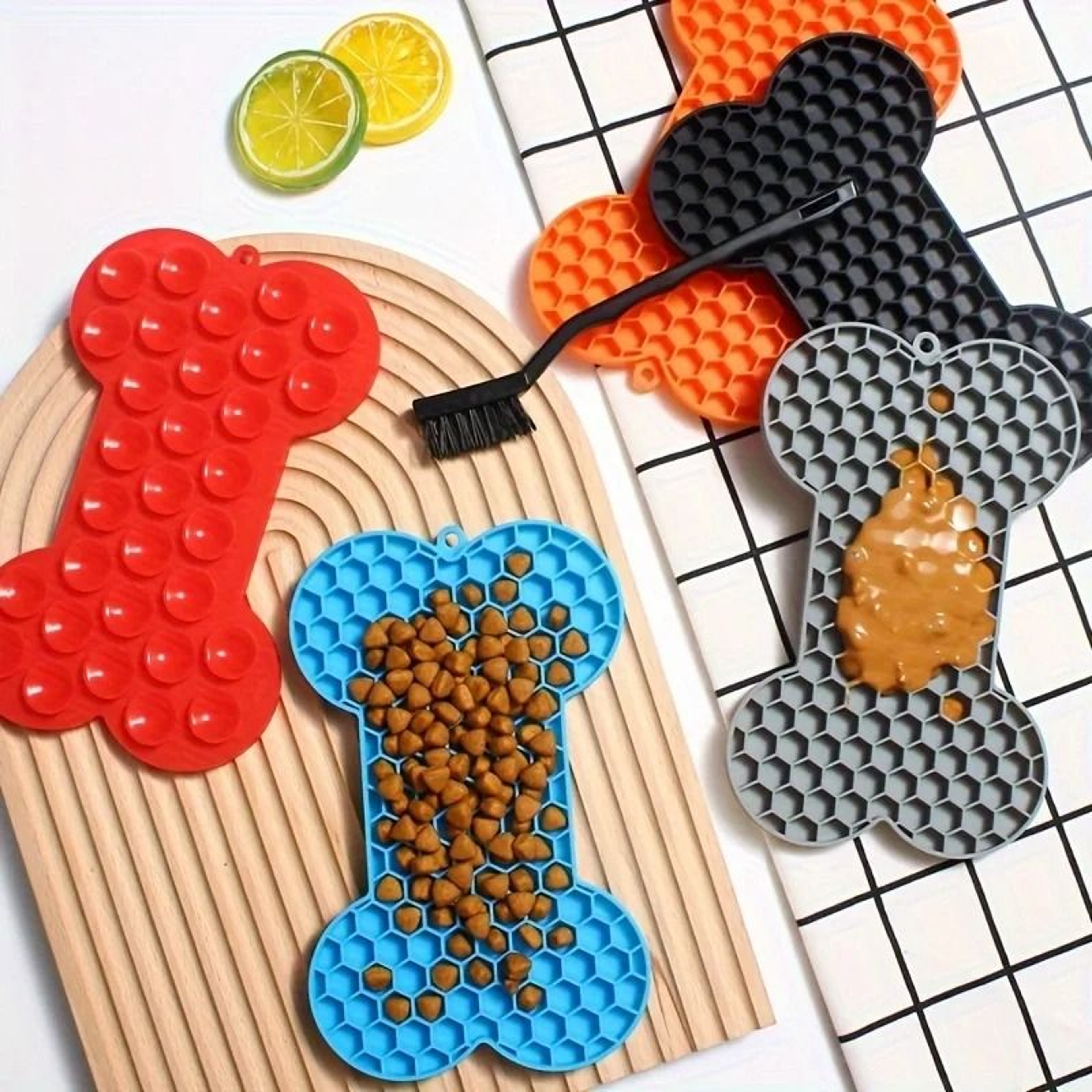 Dog Slow Feeder Licking Pad With Suction Base 0