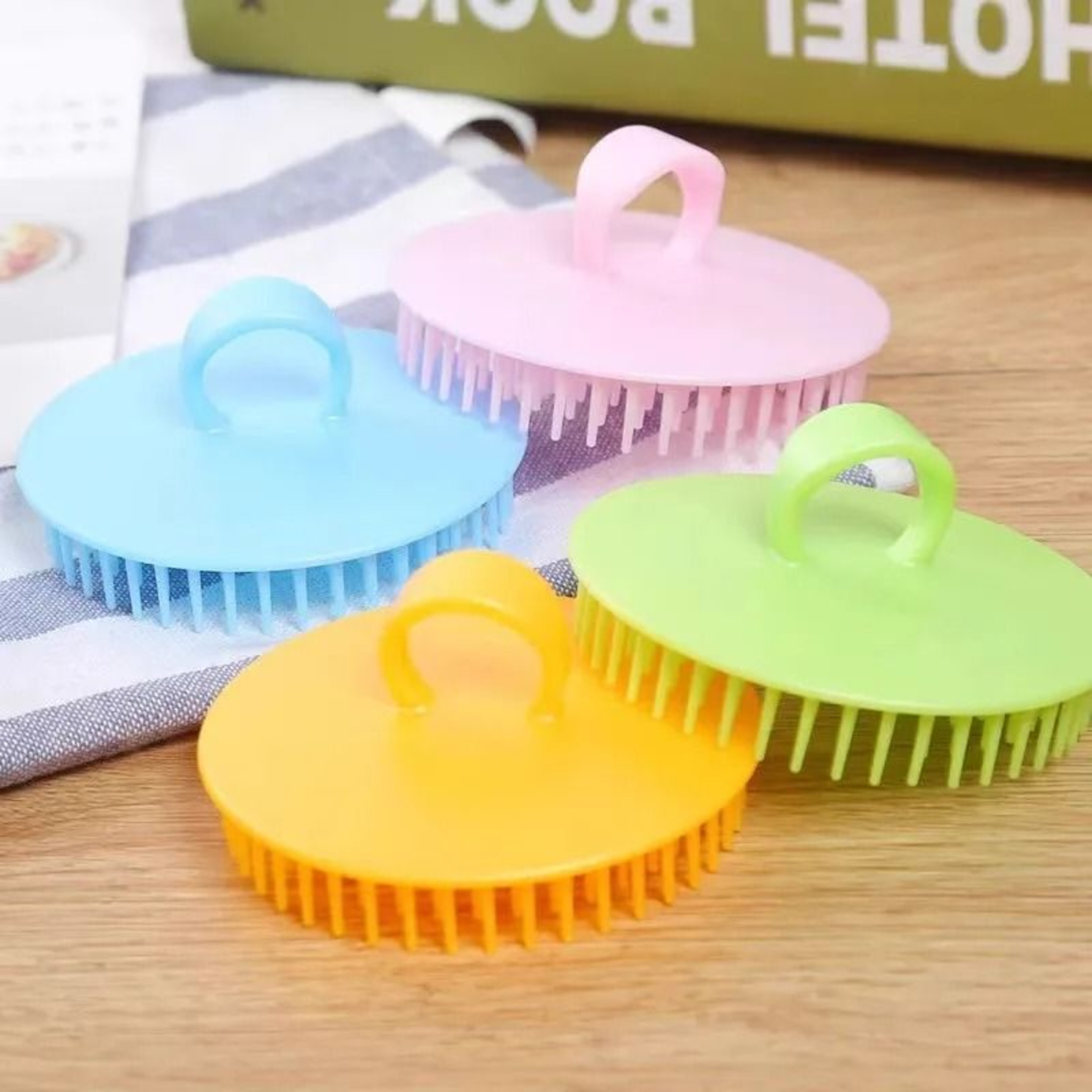 Silicone Scalp Massage Brush For Hair Washing And Shower Care 0