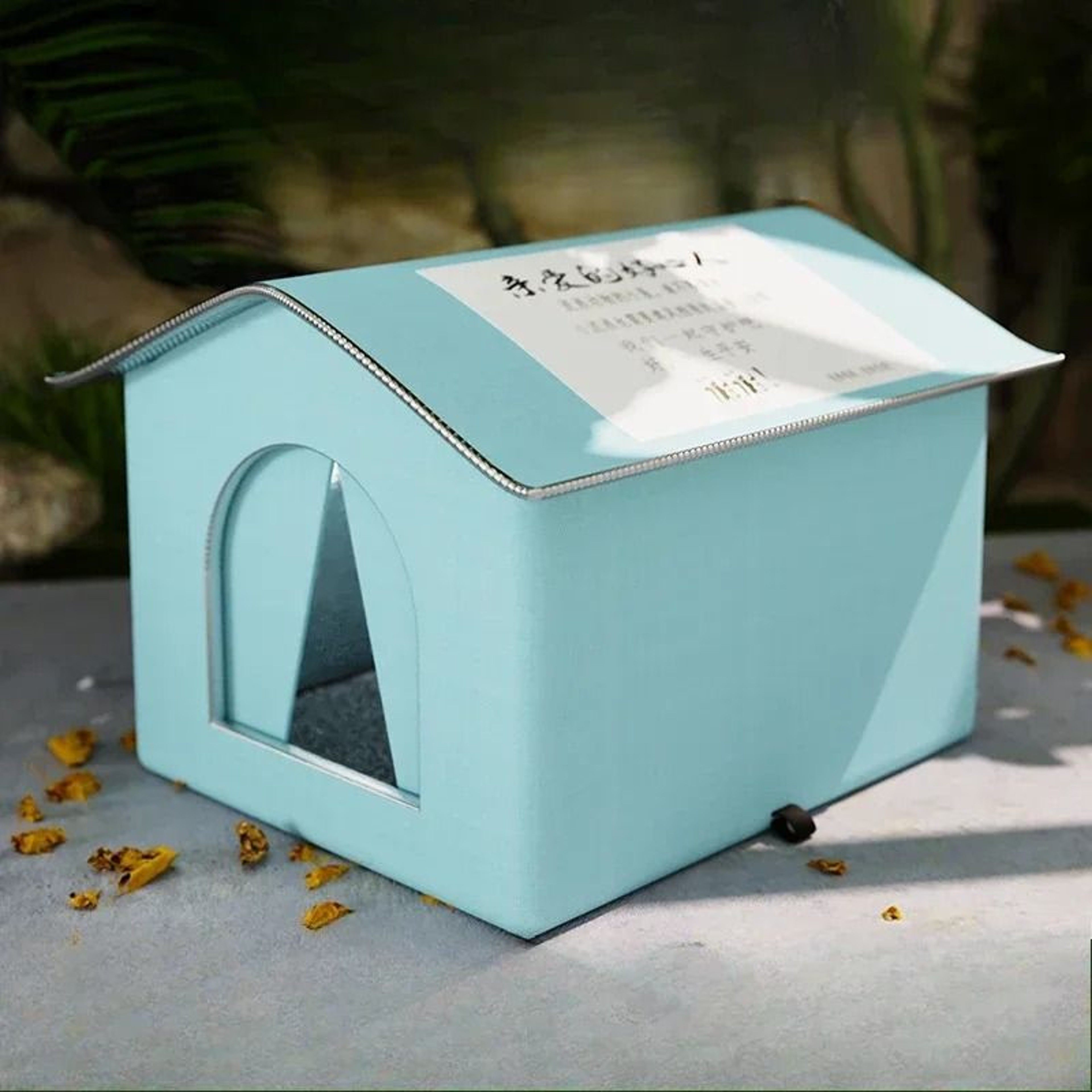Four Seasons Outdoor Cat House  Waterproof Windproof Thermal Shelter For Cats And Small Dogs 8