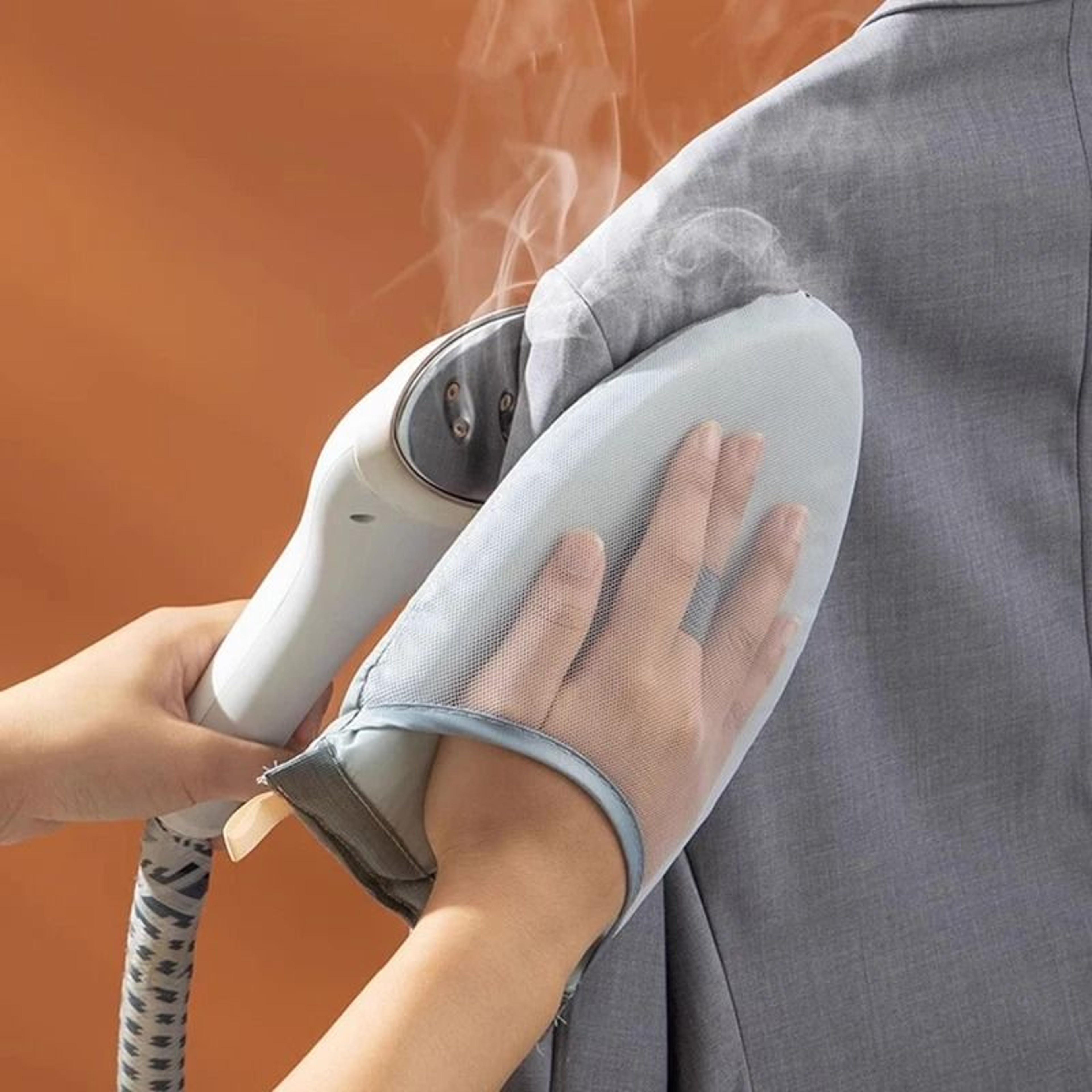Mini Washable Ironing Board And Anti Scald Glove 0