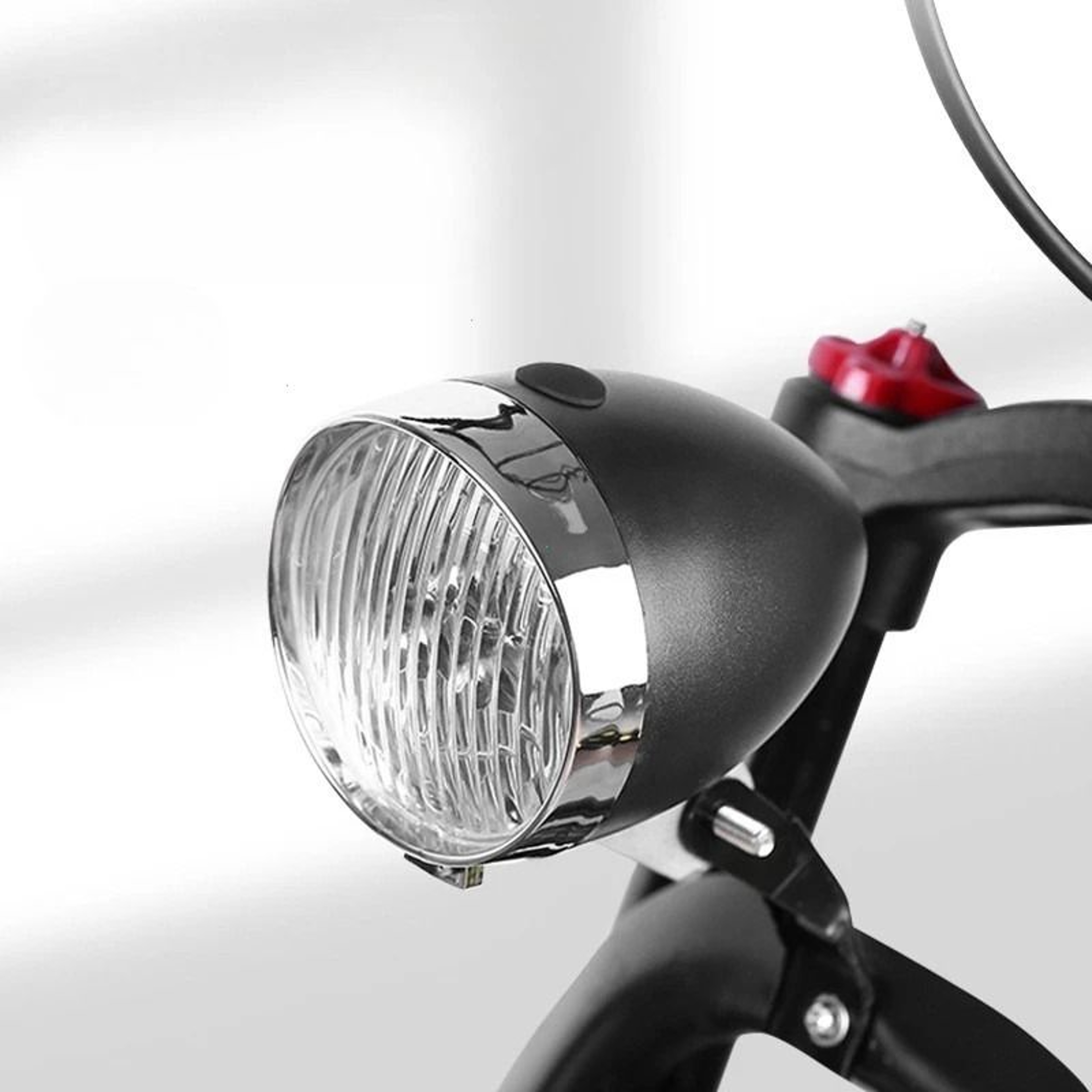 Retro LED Bicycle Headlight With Bracket For Night Riding 1