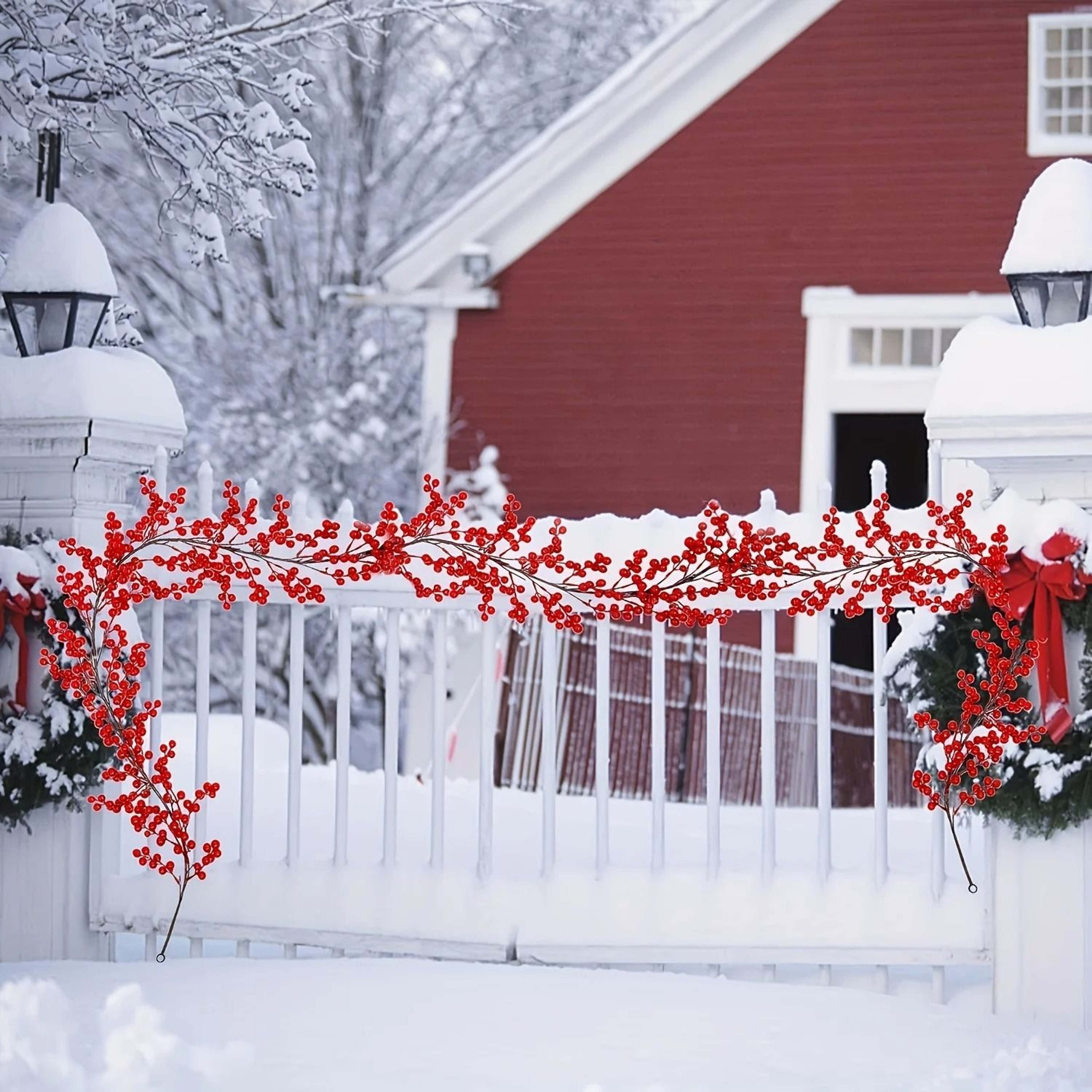 Artificial Cranberry Vine Christmas Garland For Home And Event Decoration 1
