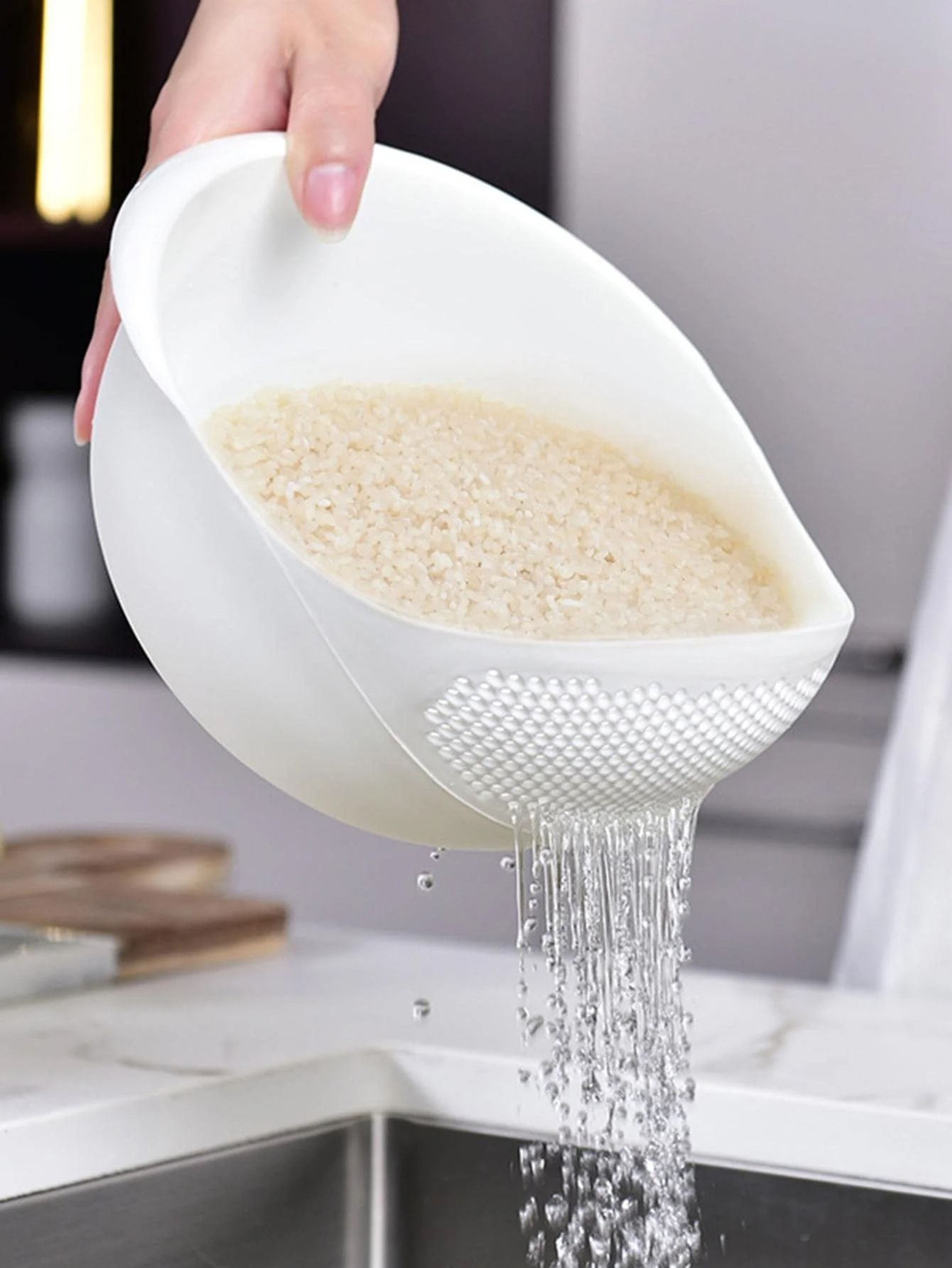 Colander Rice Bowl And Drain Basket With Handle For Washing Fruits Vegetables And Grains 0