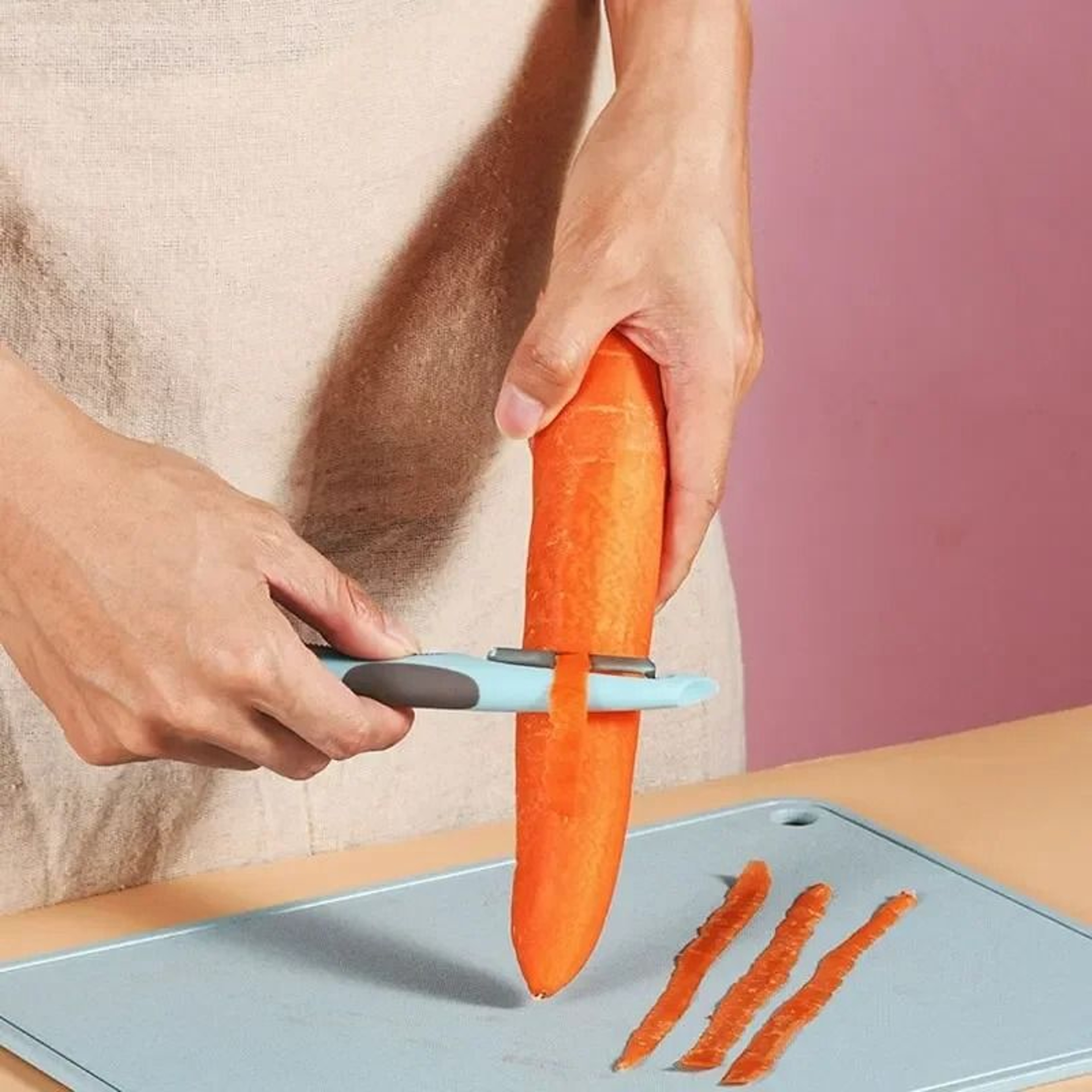 Stainless Steel MultiFunctional Vegetable And Fruit Peeler Kitchen Tool 1