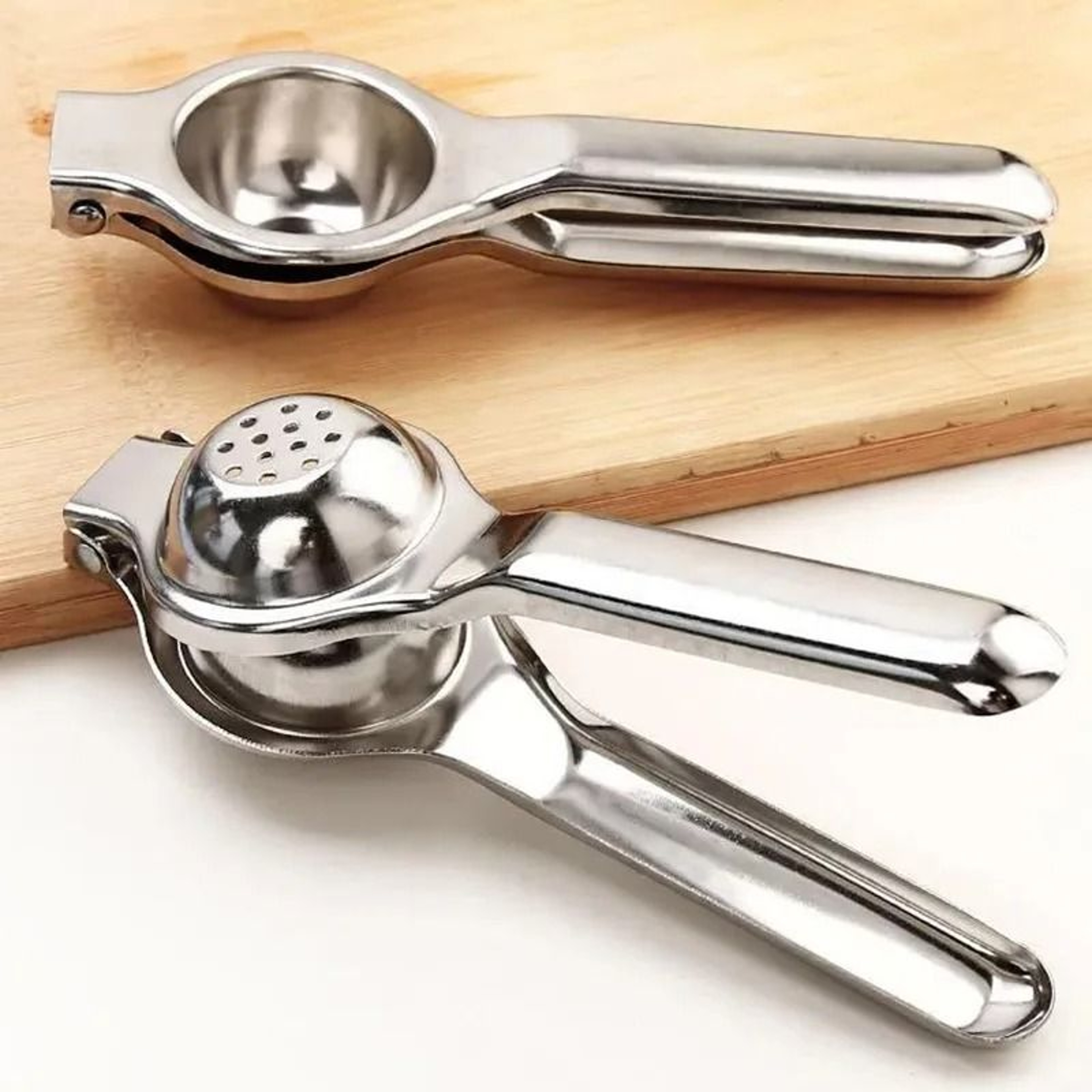 Stainless Steel Manual Citrus Juicer And Lemon Squeezer 1