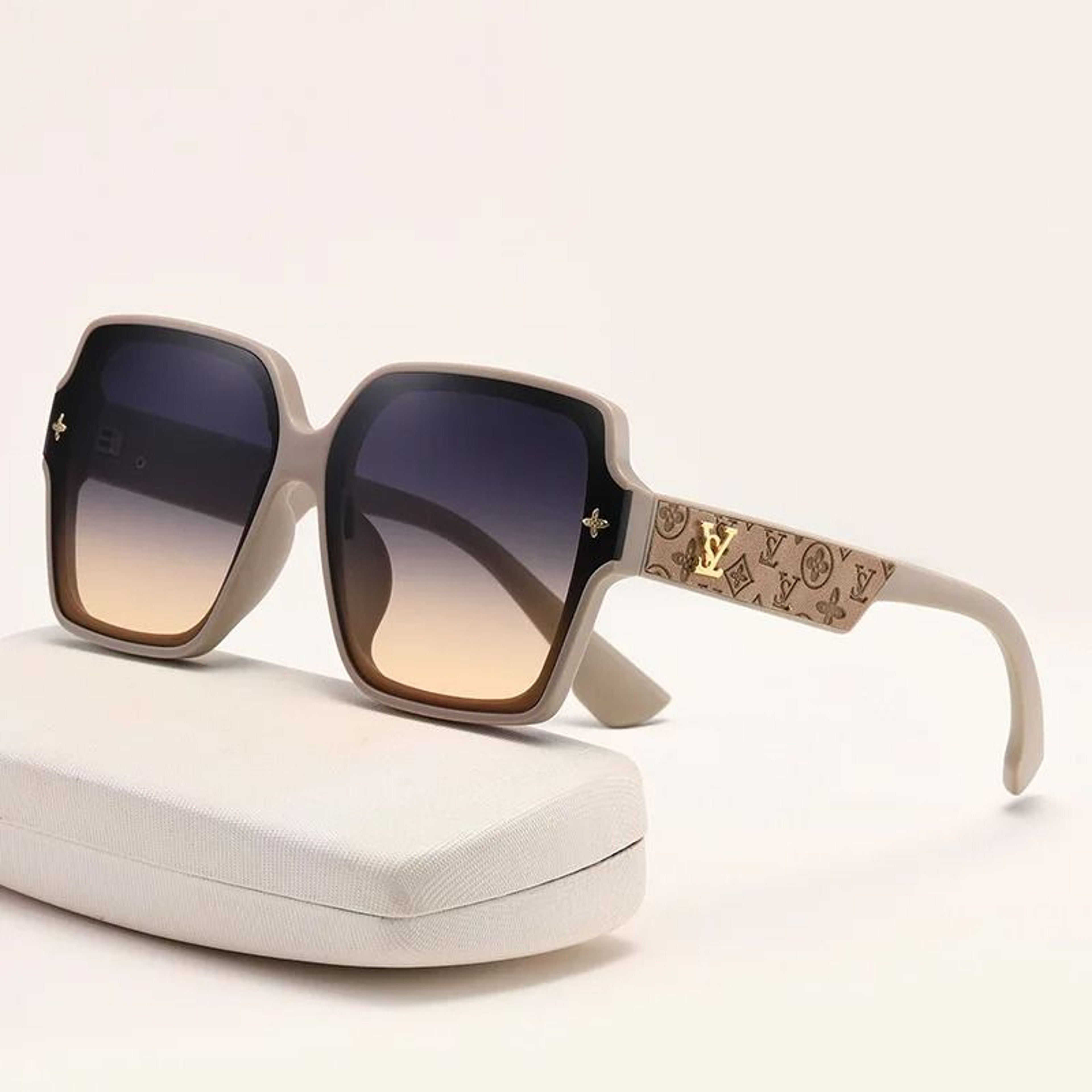Fashion Square Frame Sunglasses  Luxury Oversized UV Protection Eyewear For Women 0
