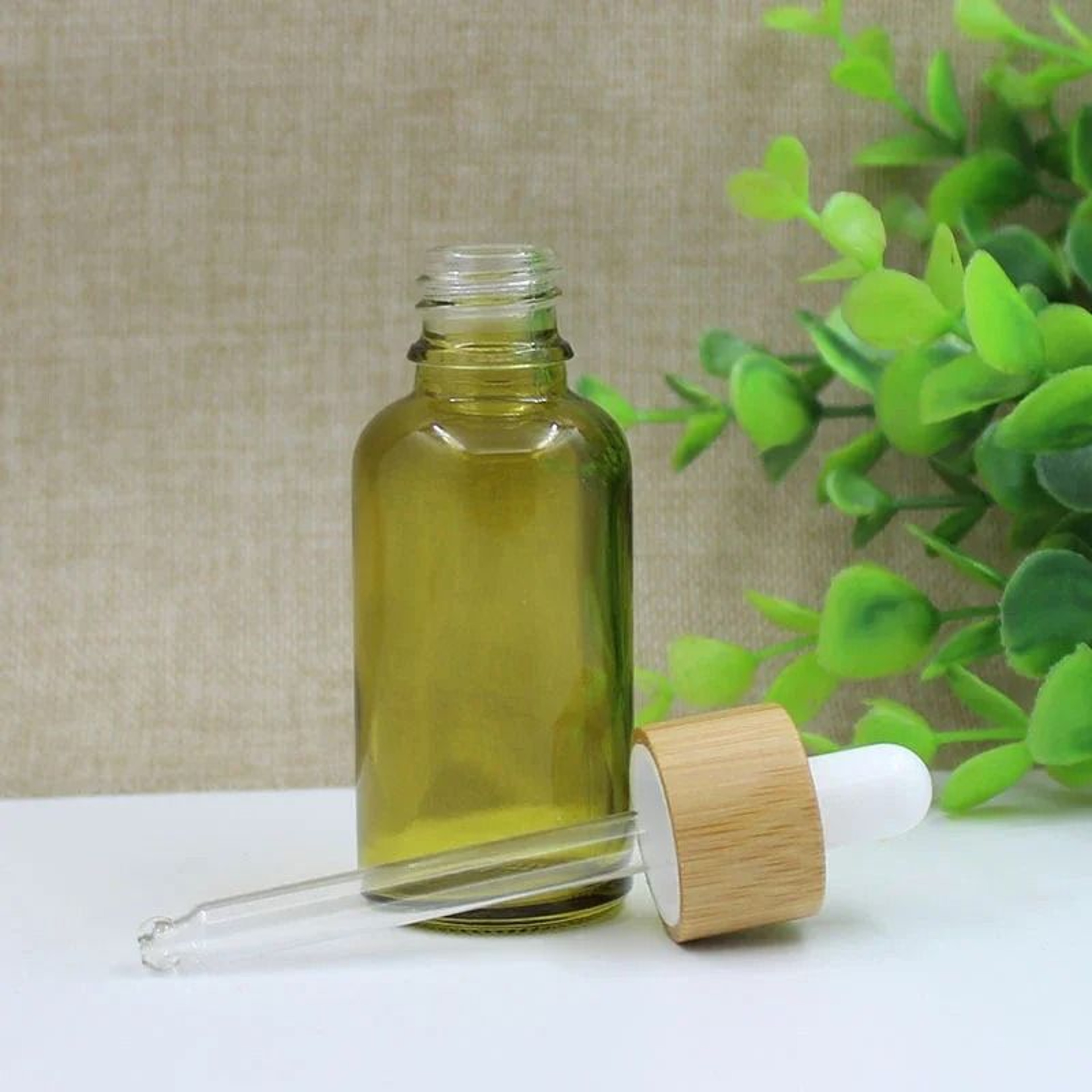 Olive Green Glass Dropper Bottle  Refillable Travel Container For Essential Oils And Cosmetics 2