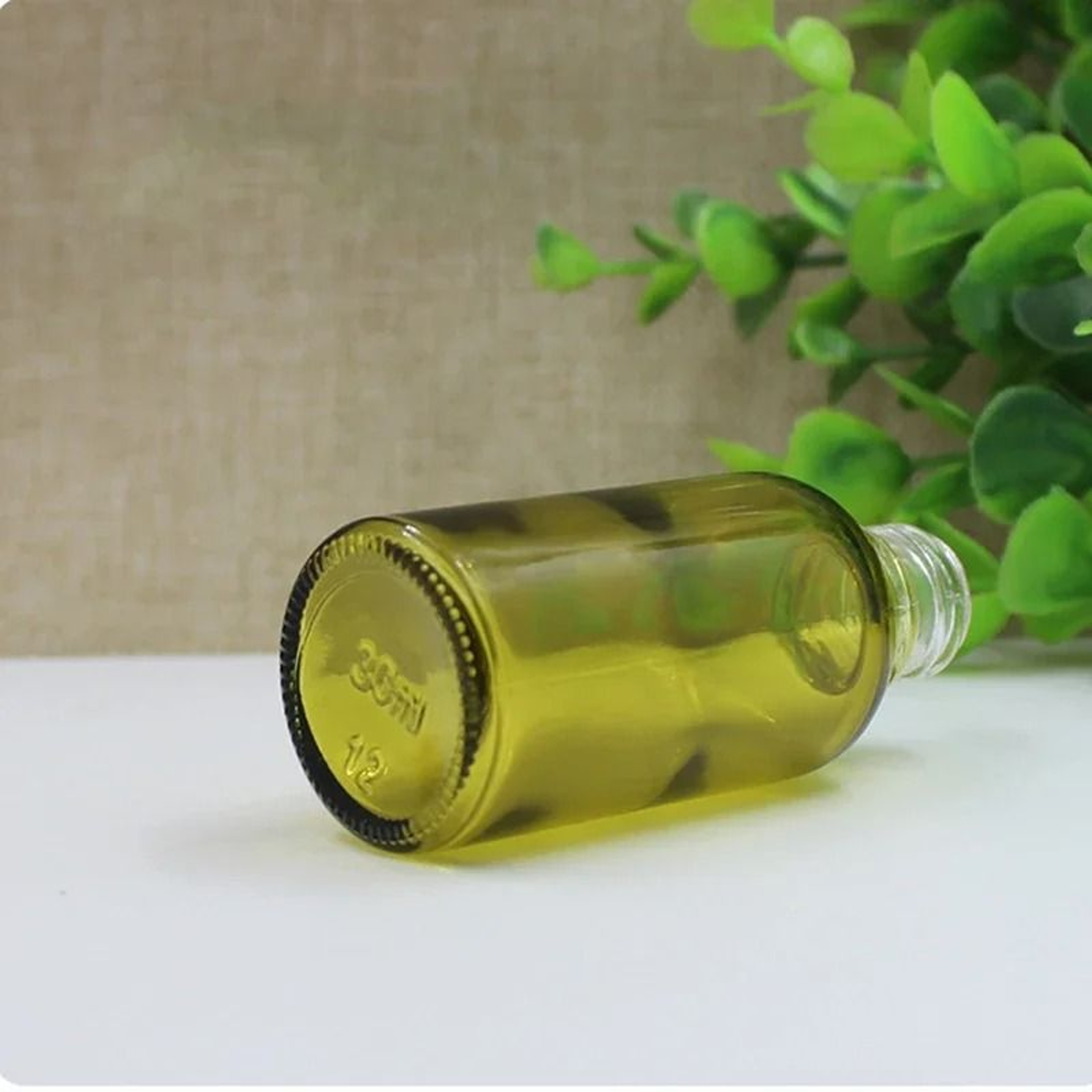 Olive Green Glass Dropper Bottle  Refillable Travel Container For Essential Oils And Cosmetics 4