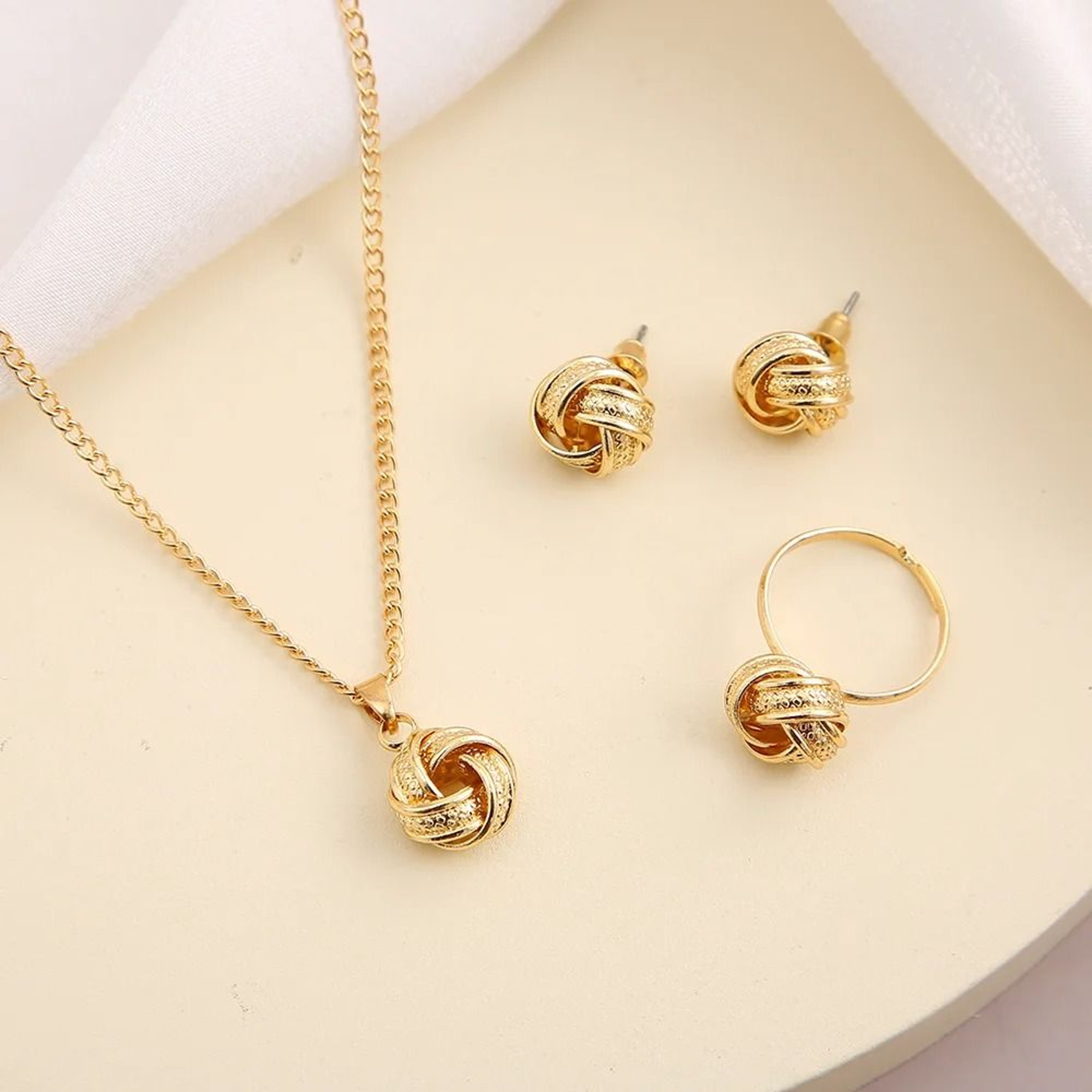 Twist Knot Jewelry Set 4