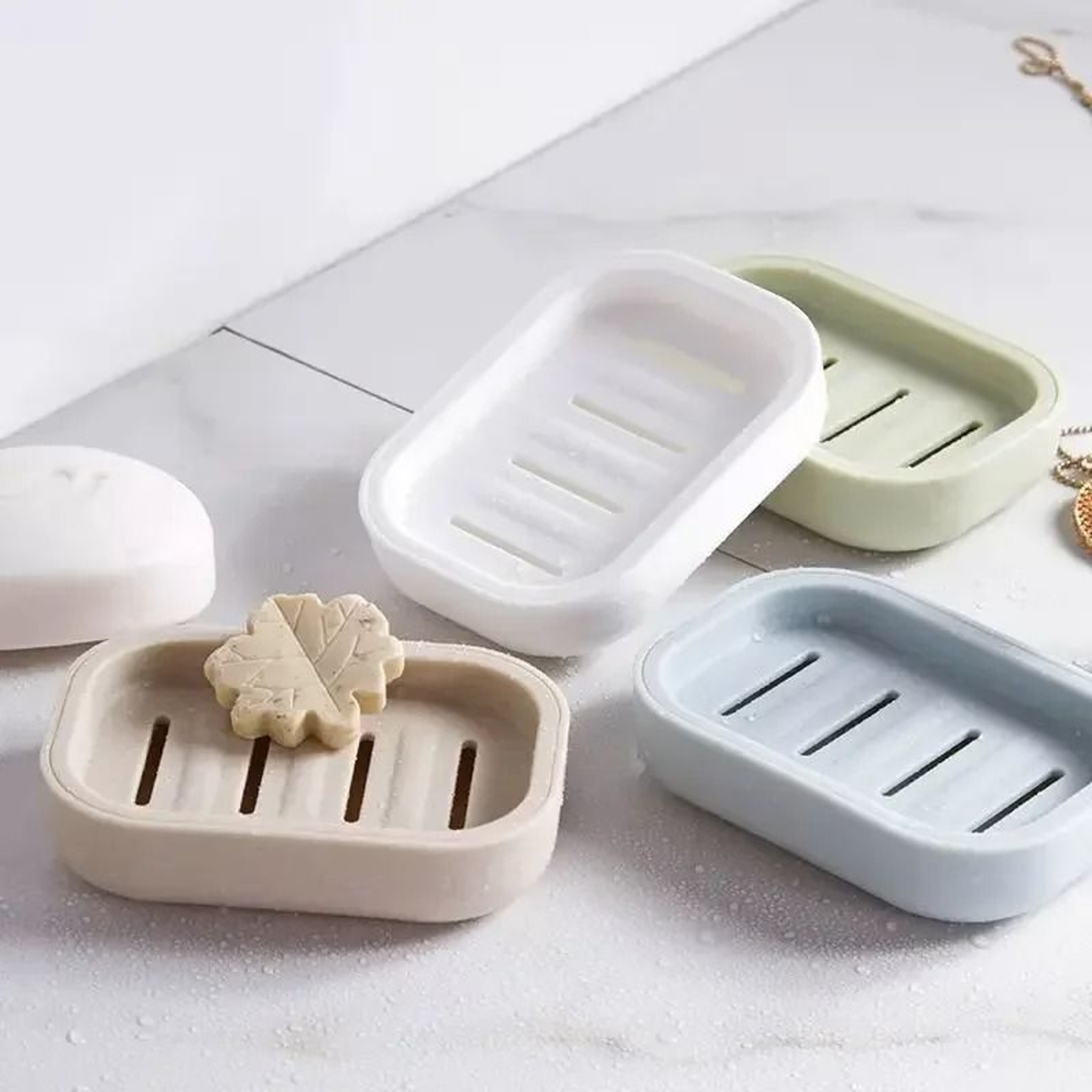 Double Layer Soap Dish With Lid 1