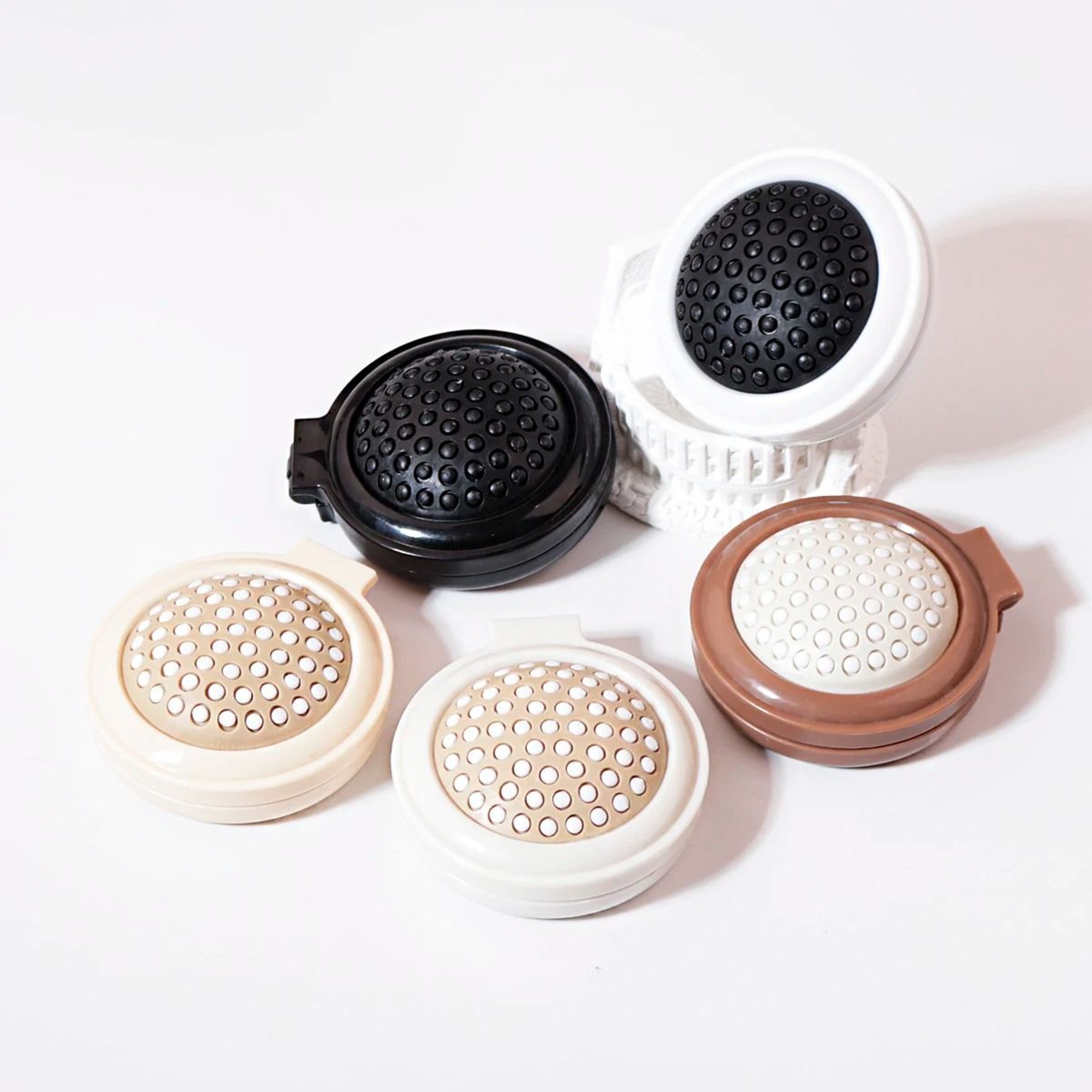 Mini Folding Hair Brush With Mirror For Travel And Wig Styling 0